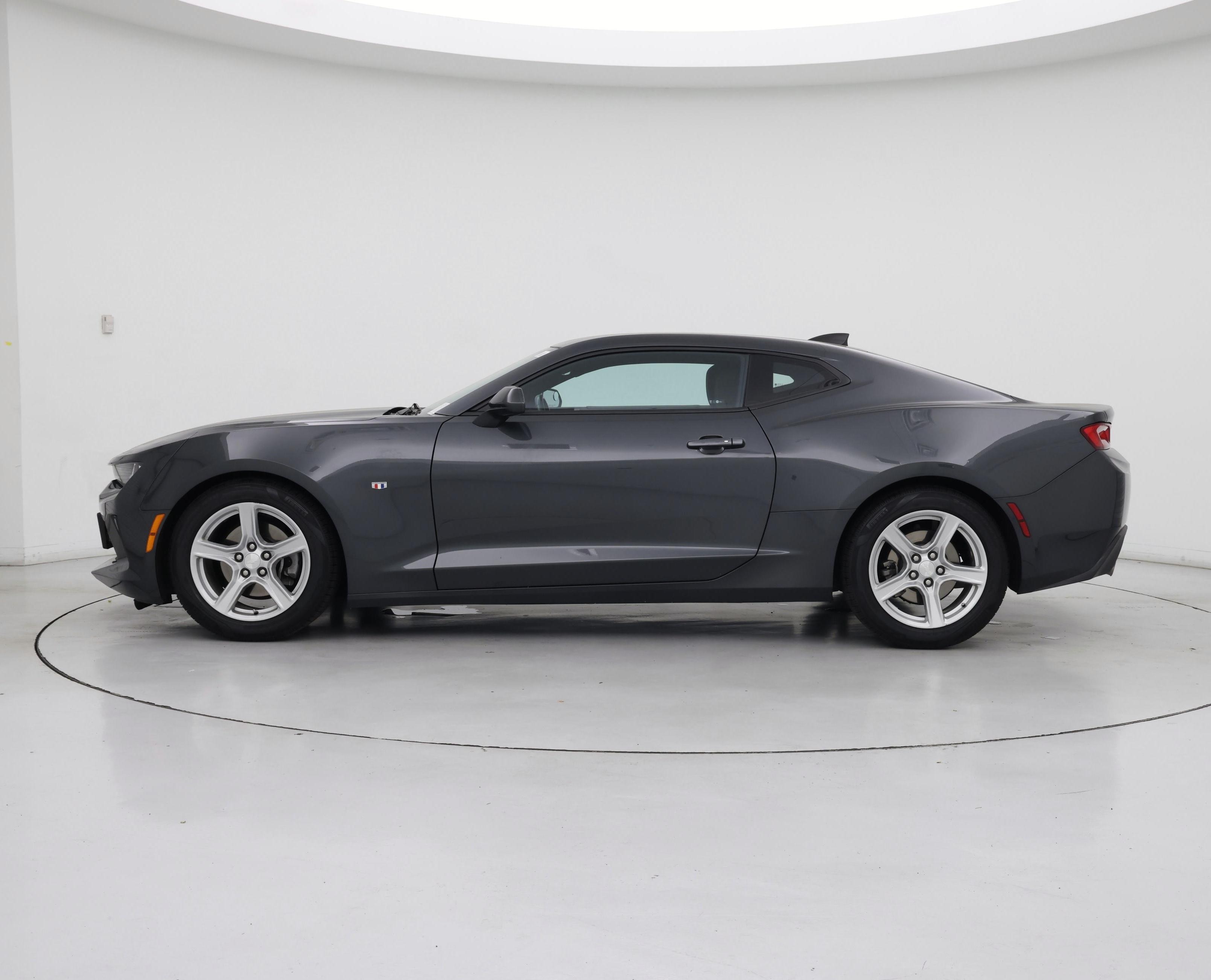 Thumbnail: 2016 Chevrolet Camaro - 3