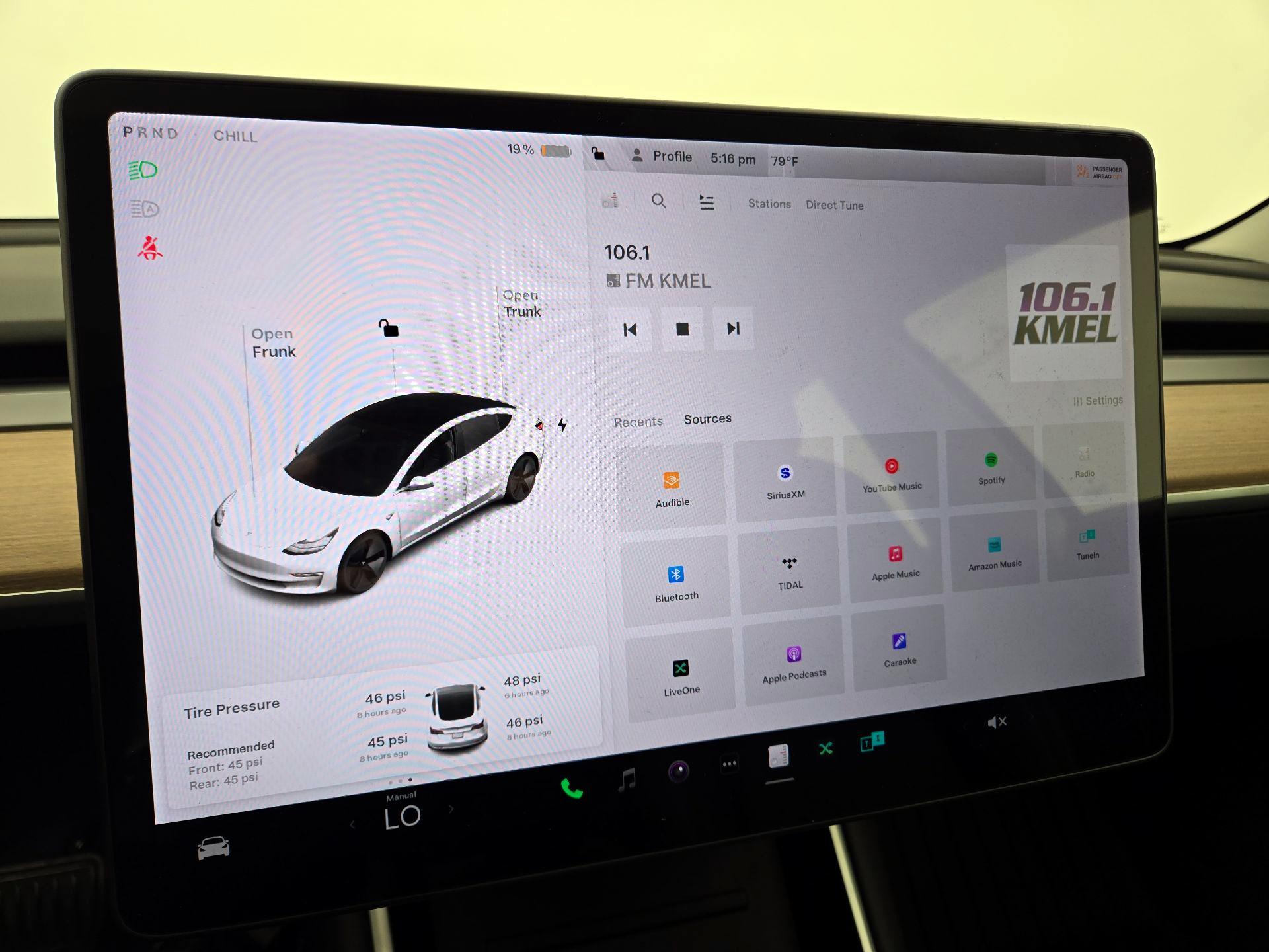 Thumbnail: 2018 Tesla Model 3 - 15