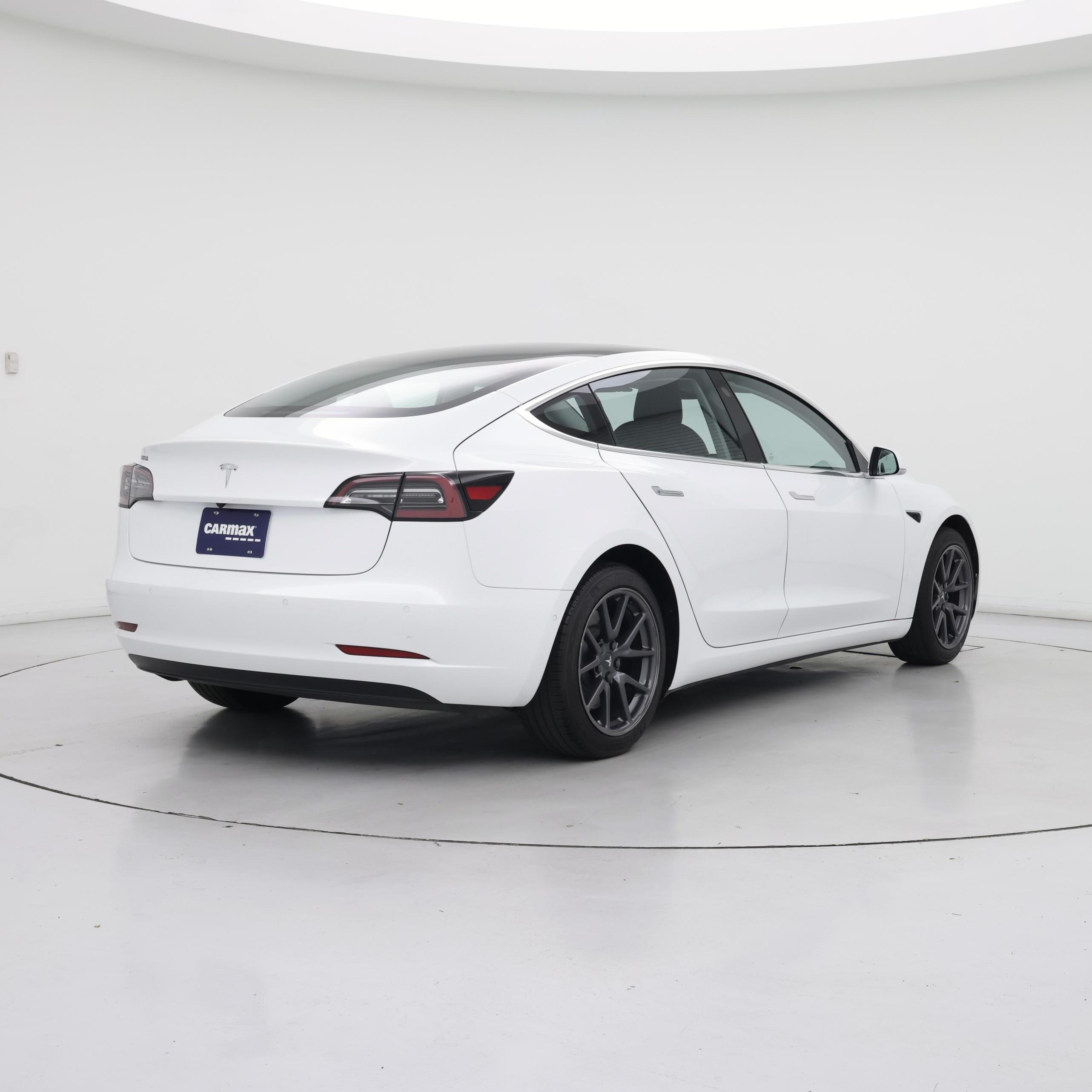 Thumbnail: 2018 Tesla Model 3 - 8