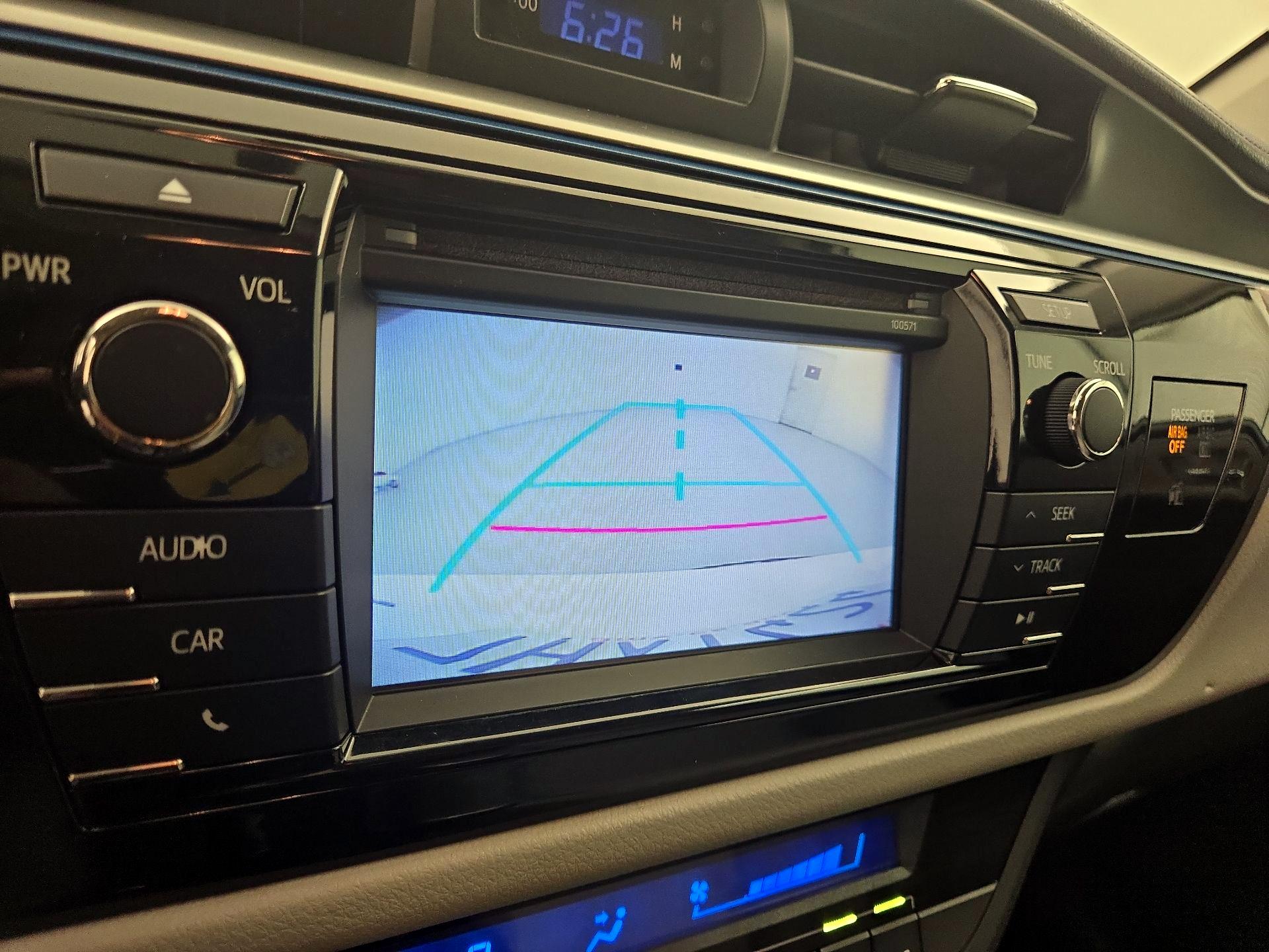 Thumbnail: 2015 Toyota Corolla - 14