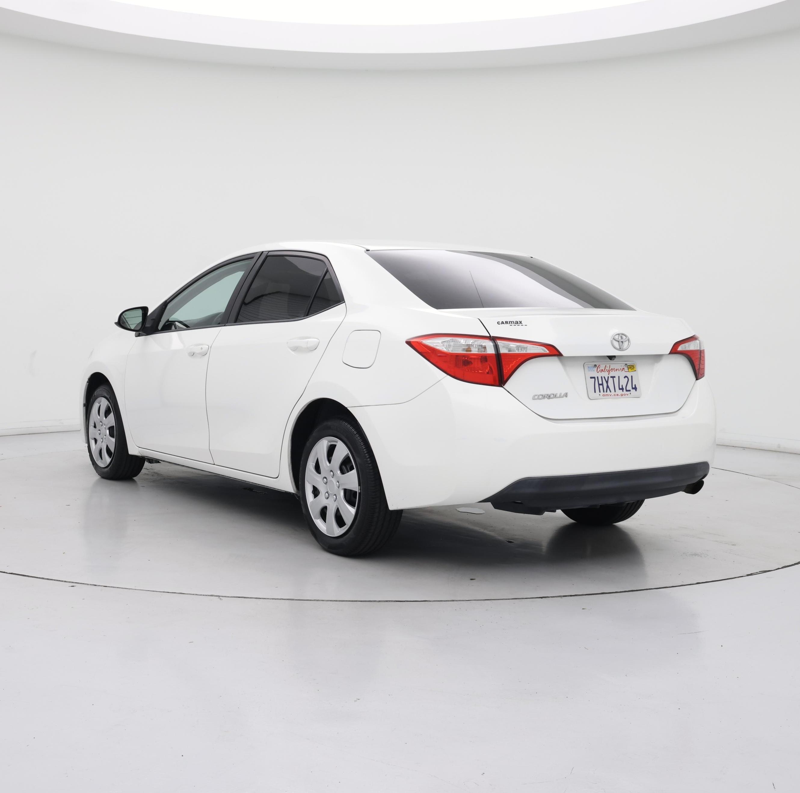 Thumbnail: 2015 Toyota Corolla - 2