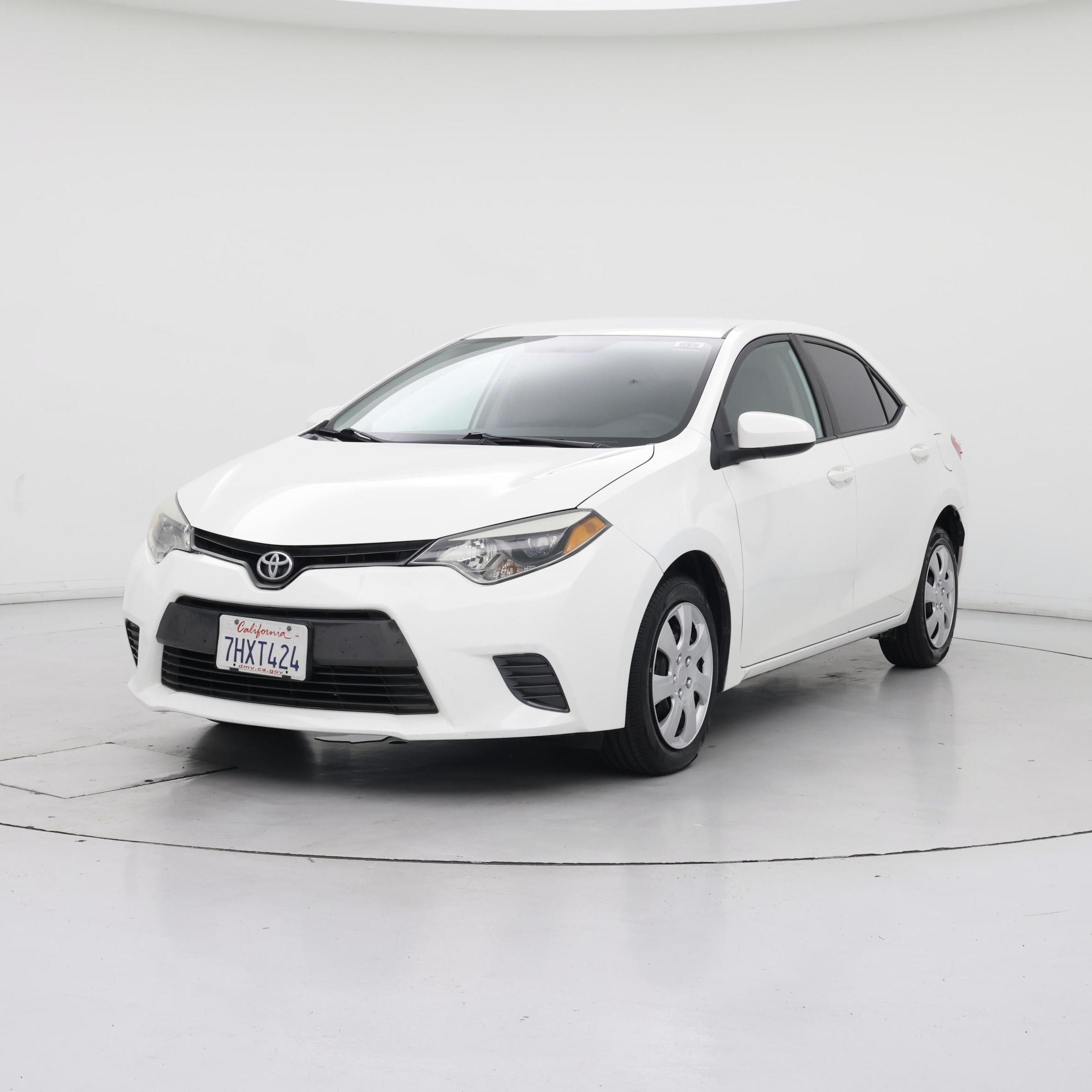 Thumbnail: 2015 Toyota Corolla - 4