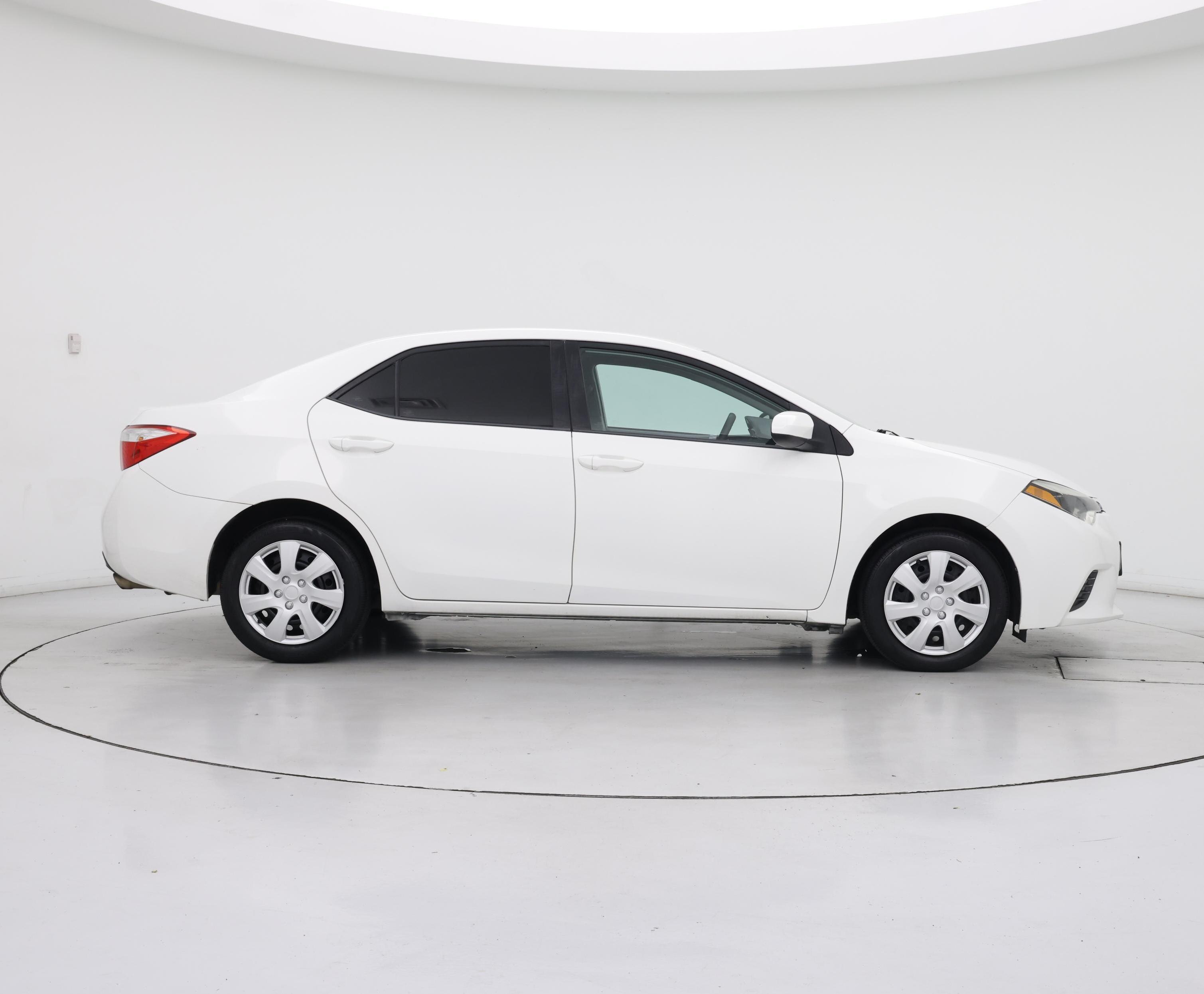 Thumbnail: 2015 Toyota Corolla - 7