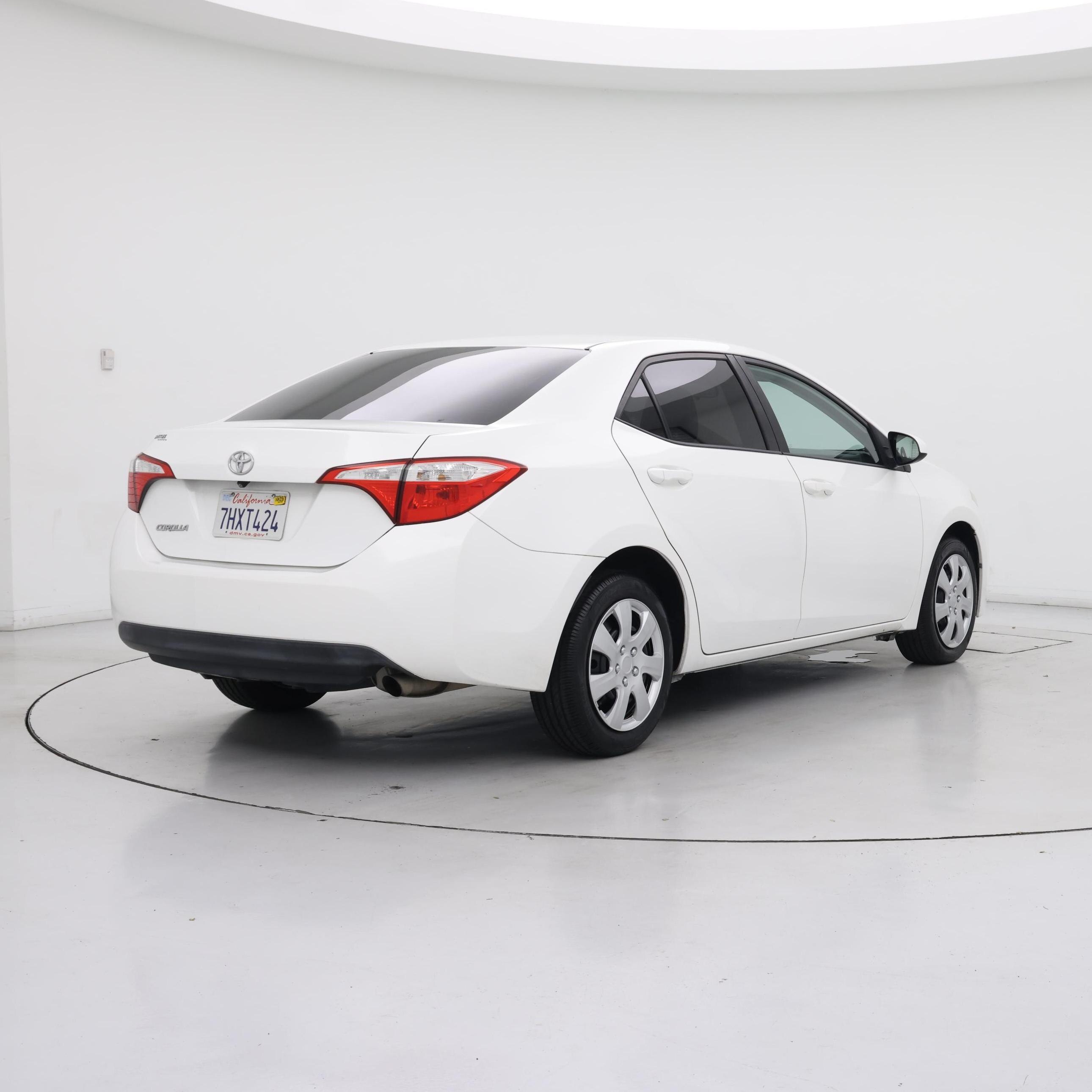 Thumbnail: 2015 Toyota Corolla - 8