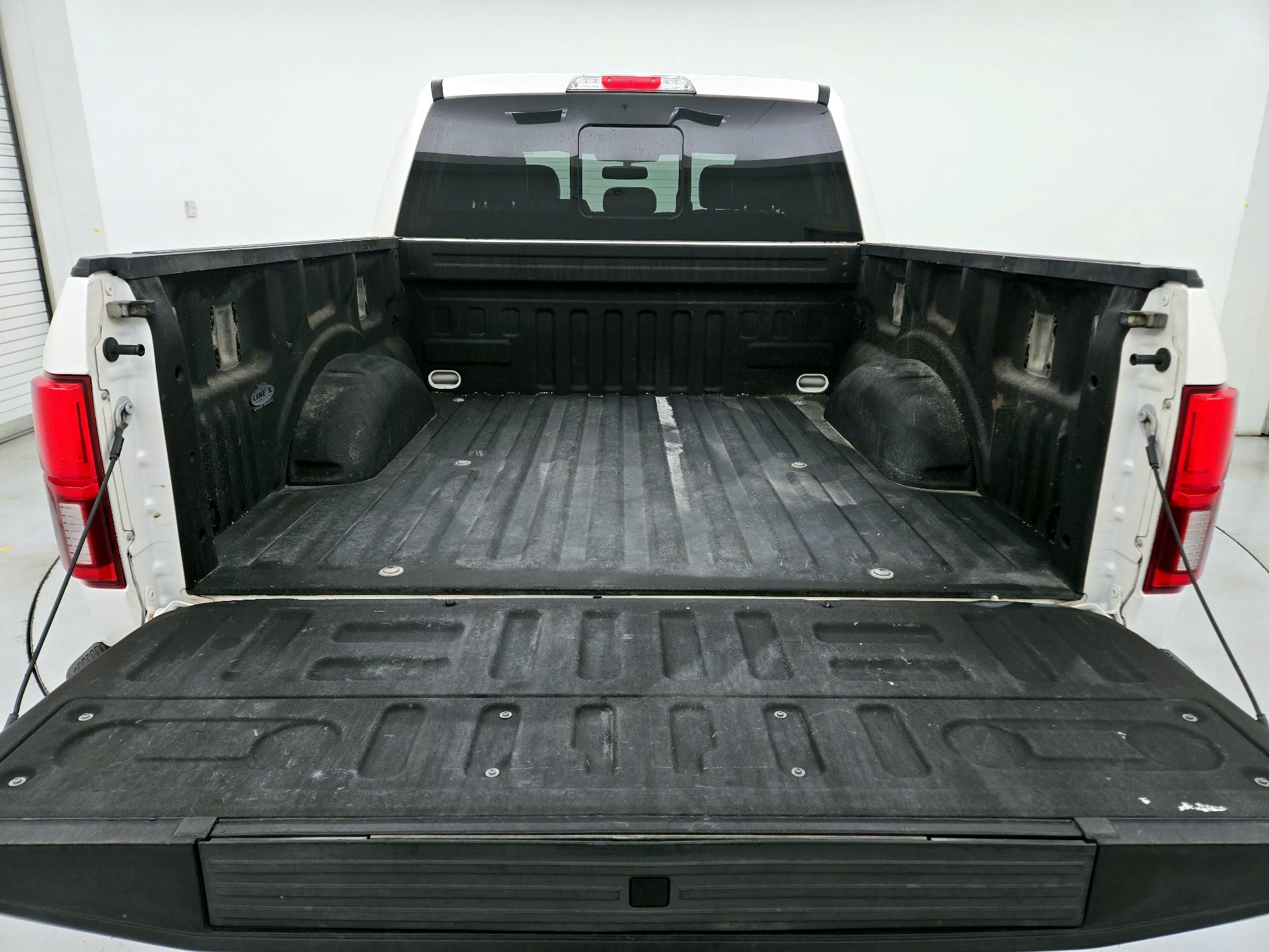 Thumbnail: 2018 Ford F-150 - 19