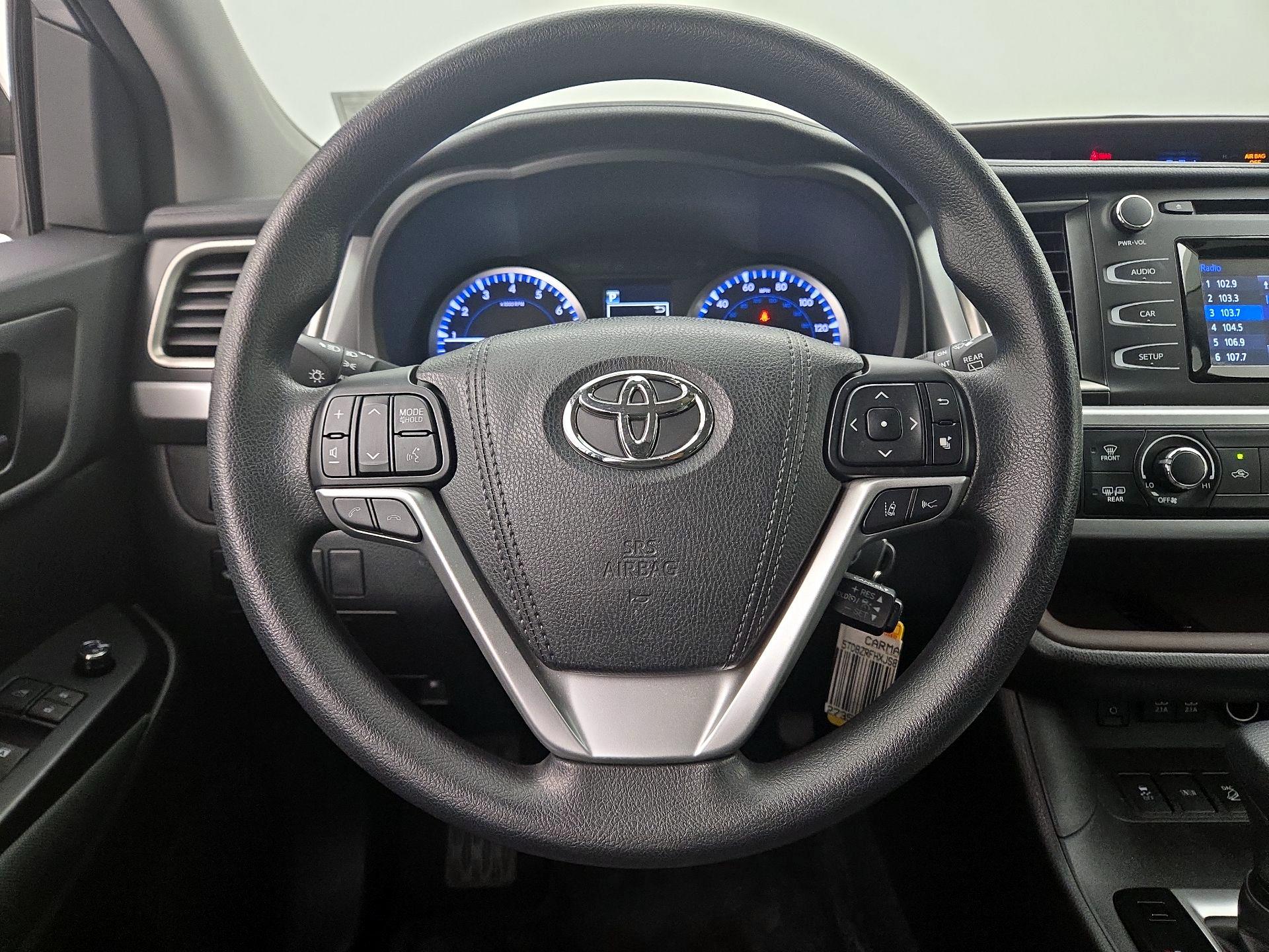 Thumbnail: 2018 Toyota Highlander - 10