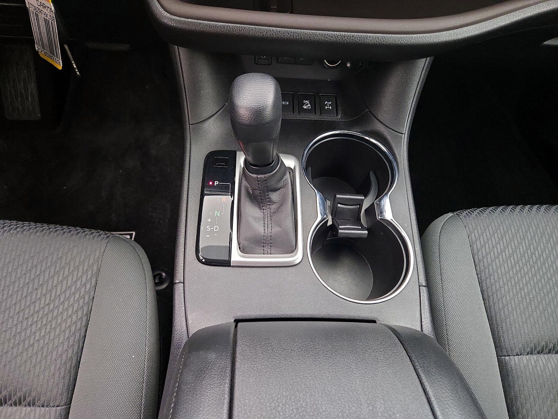 Thumbnail: 2018 Toyota Highlander - 17