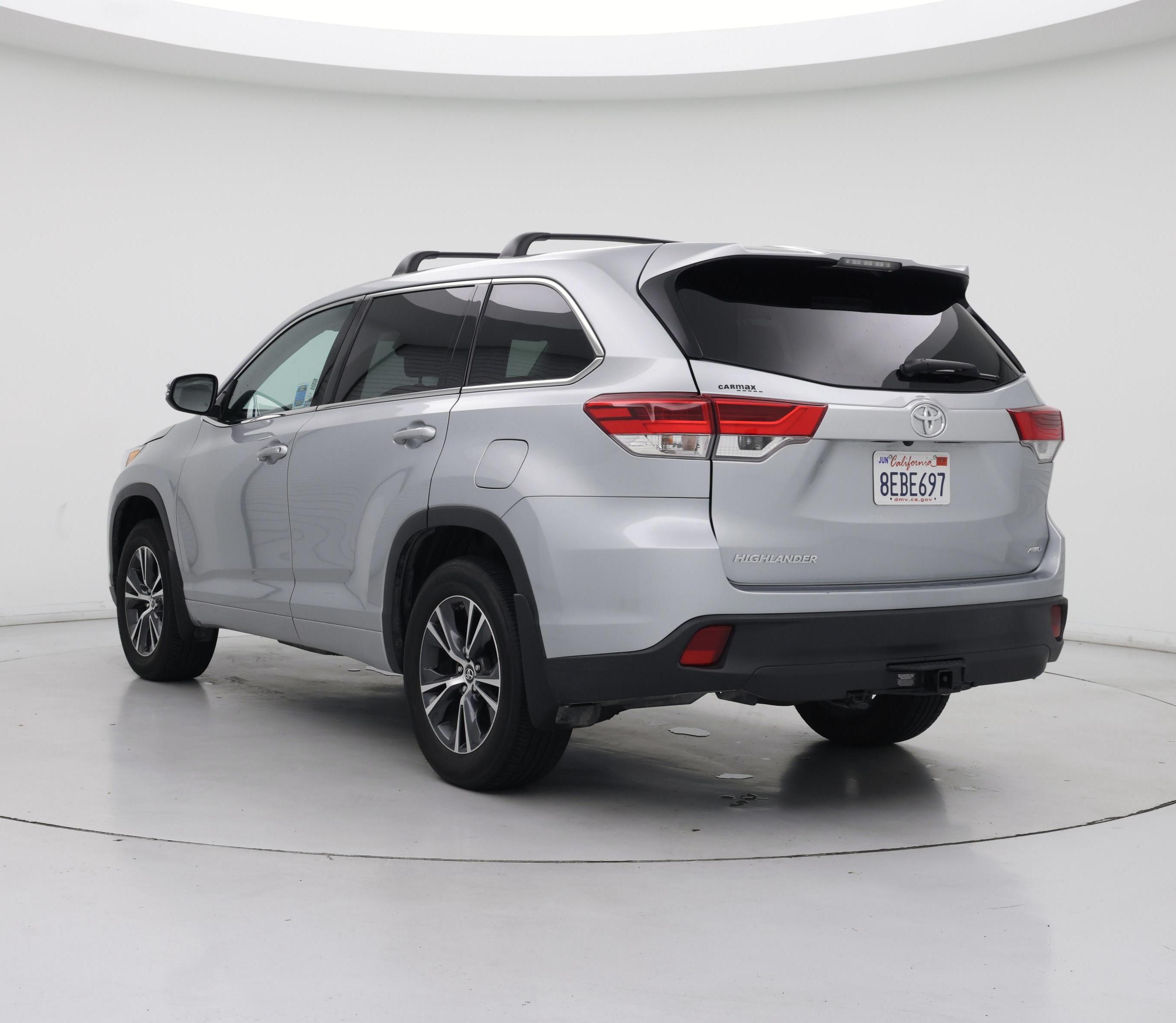 Thumbnail: 2018 Toyota Highlander - 2