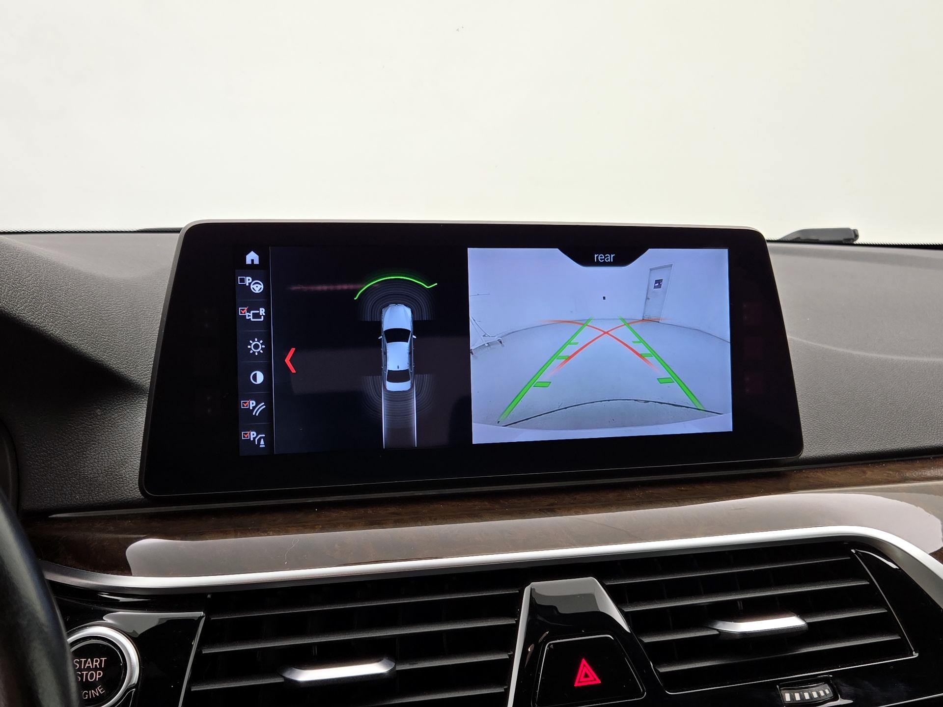 Thumbnail: 2017 BMW 5 Series - 15
