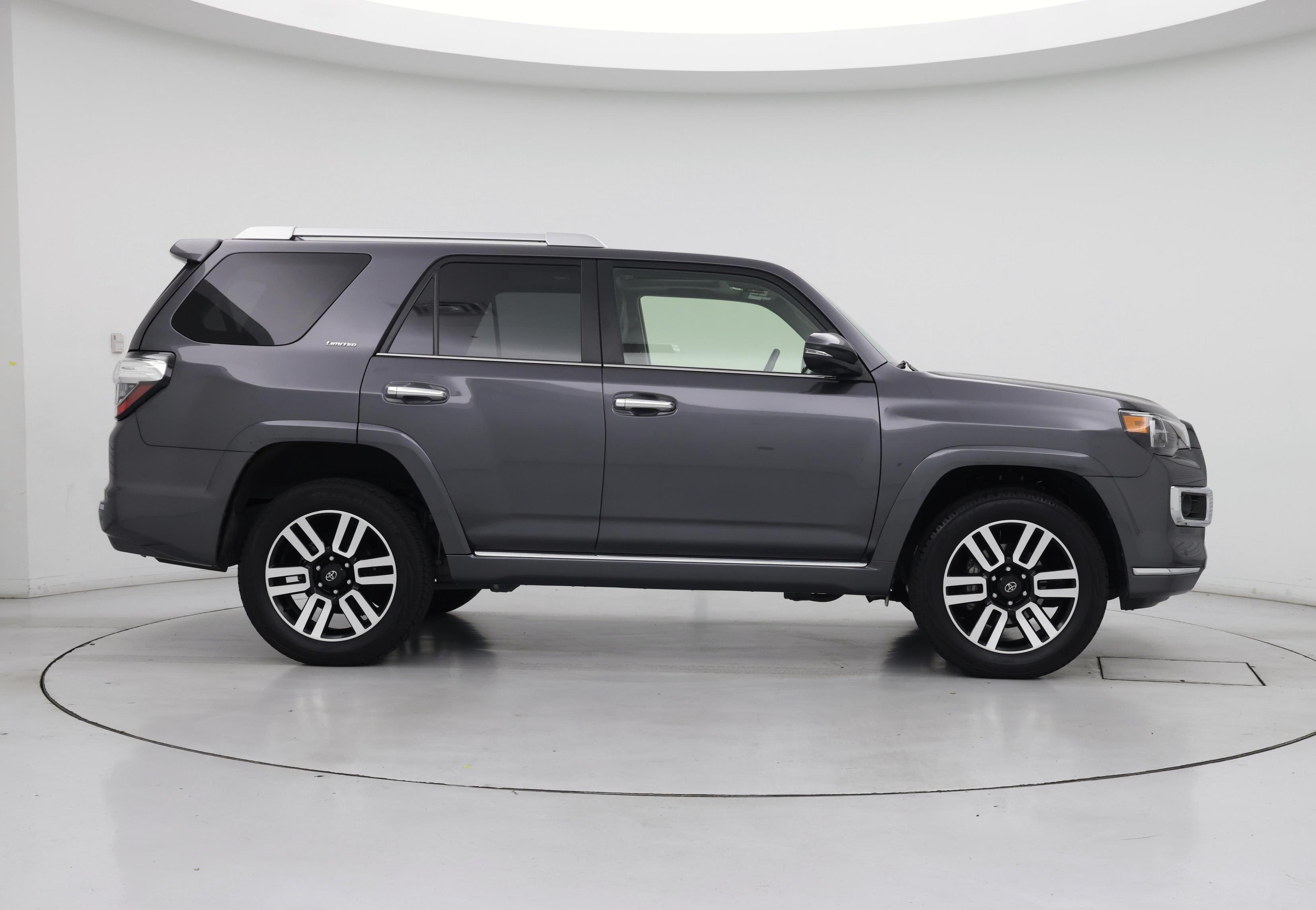 Thumbnail: 2023 Toyota 4Runner - 7