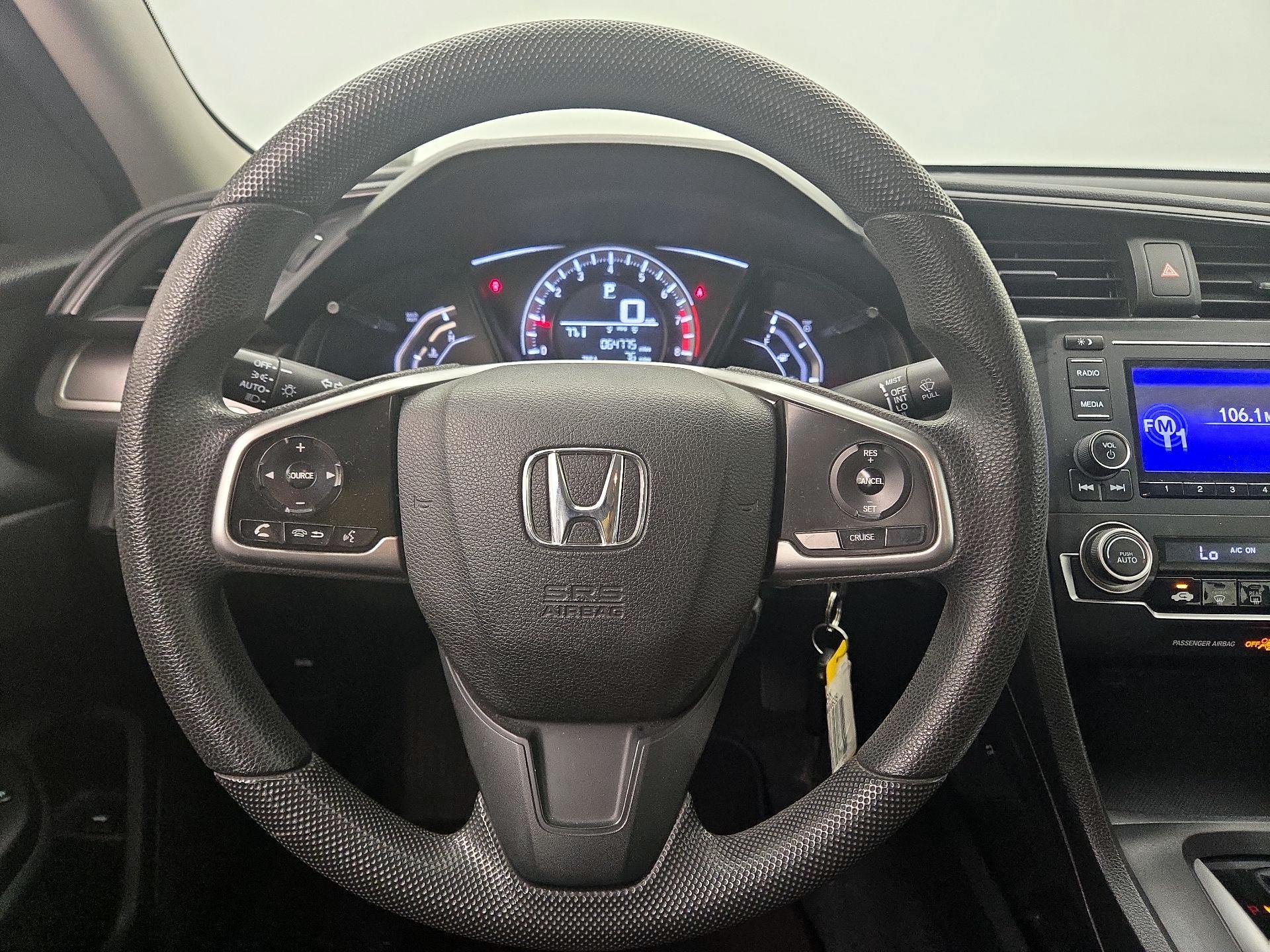 Thumbnail: 2016 Honda Civic - 10