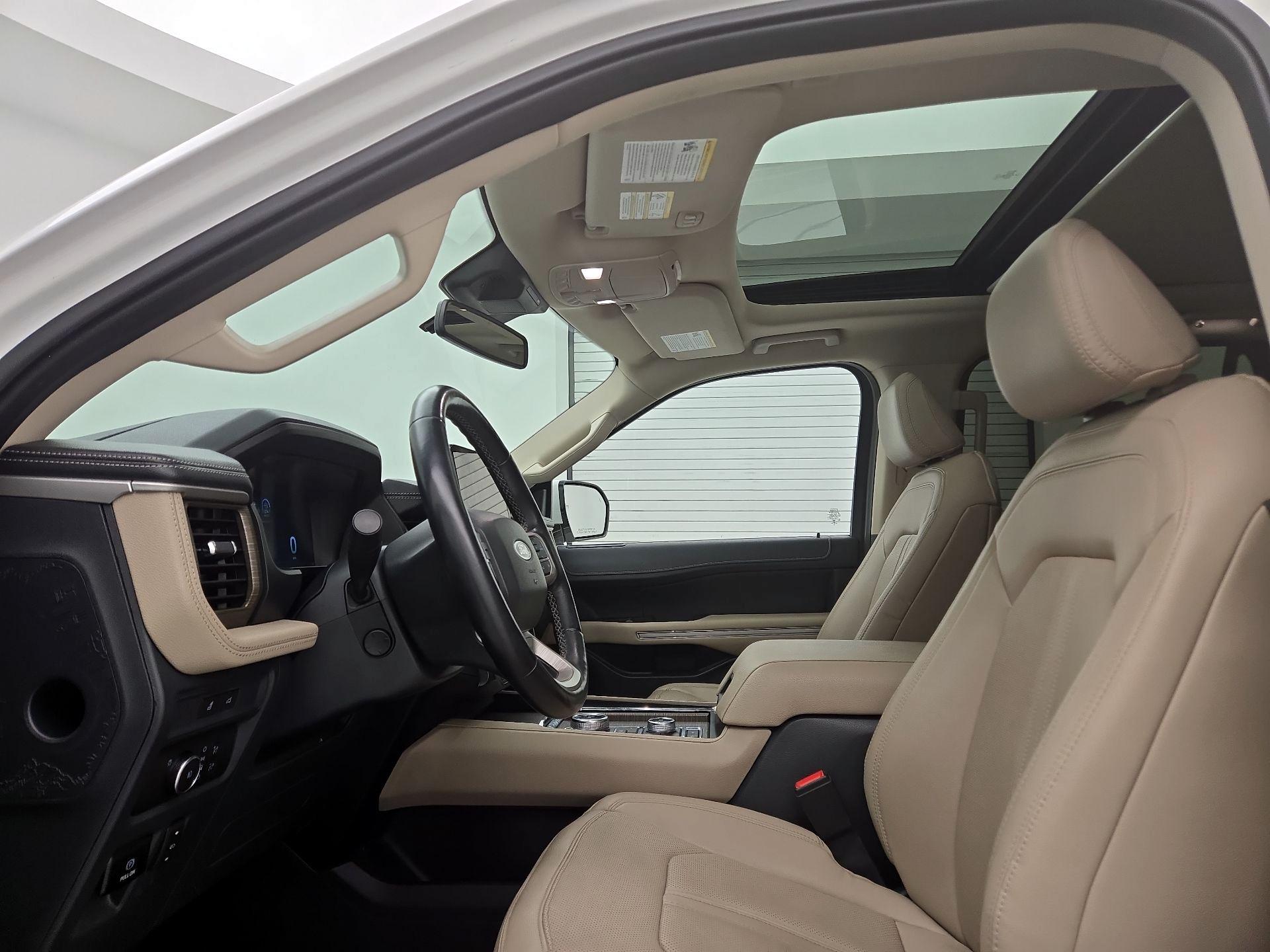 Thumbnail: 2022 Ford Expedition - 20