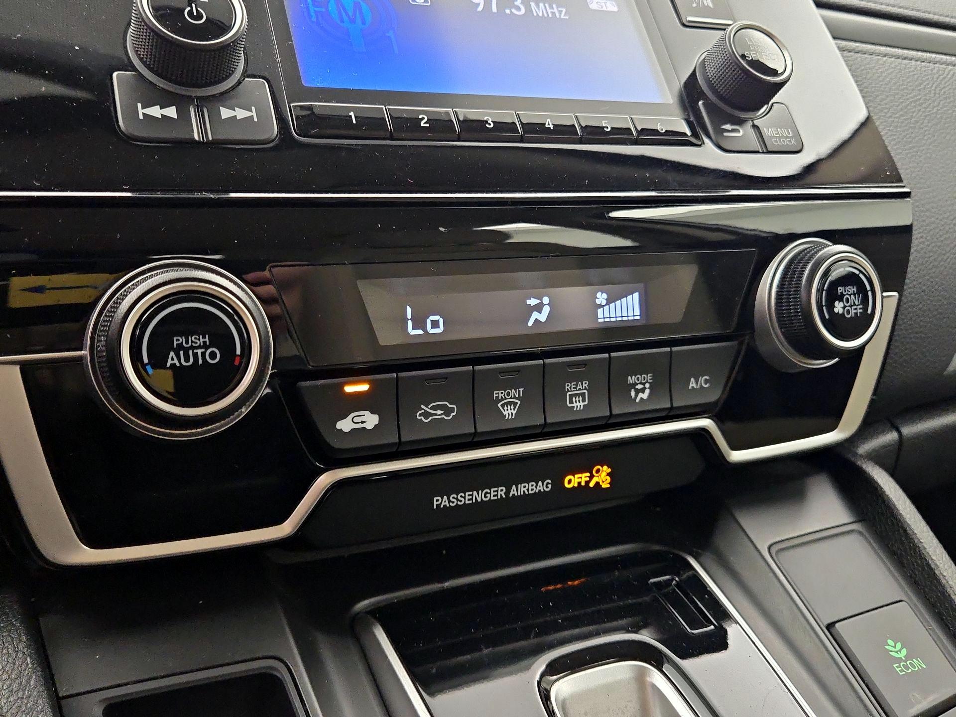 Thumbnail: 2019 Honda CR-V - 16