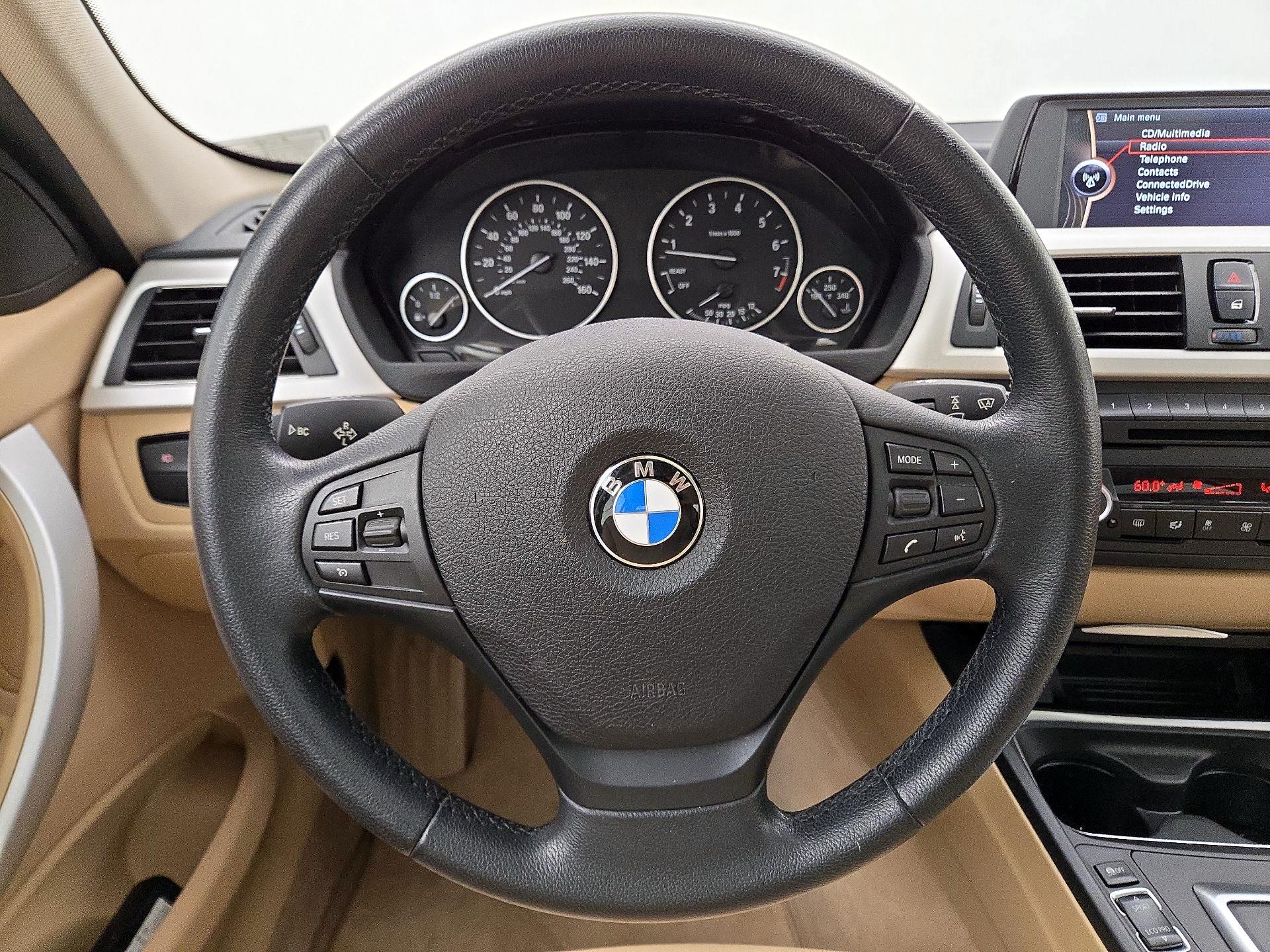 Thumbnail: 2014 BMW 3 Series - 10