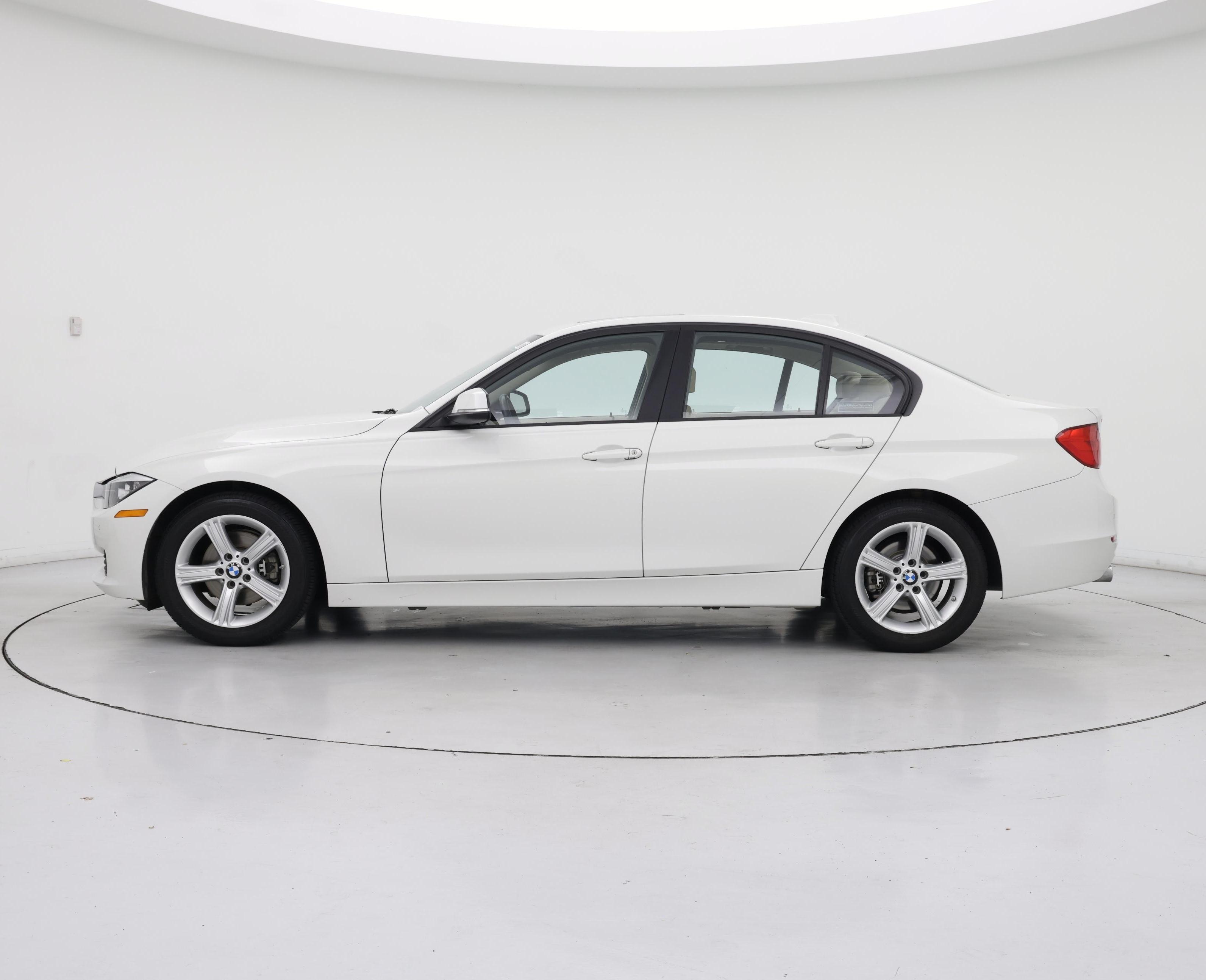 Thumbnail: 2014 BMW 3 Series - 3