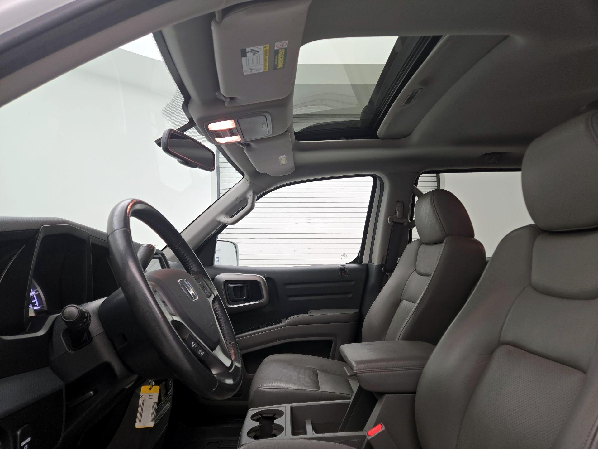 Thumbnail: 2013 Honda Ridgeline - 19