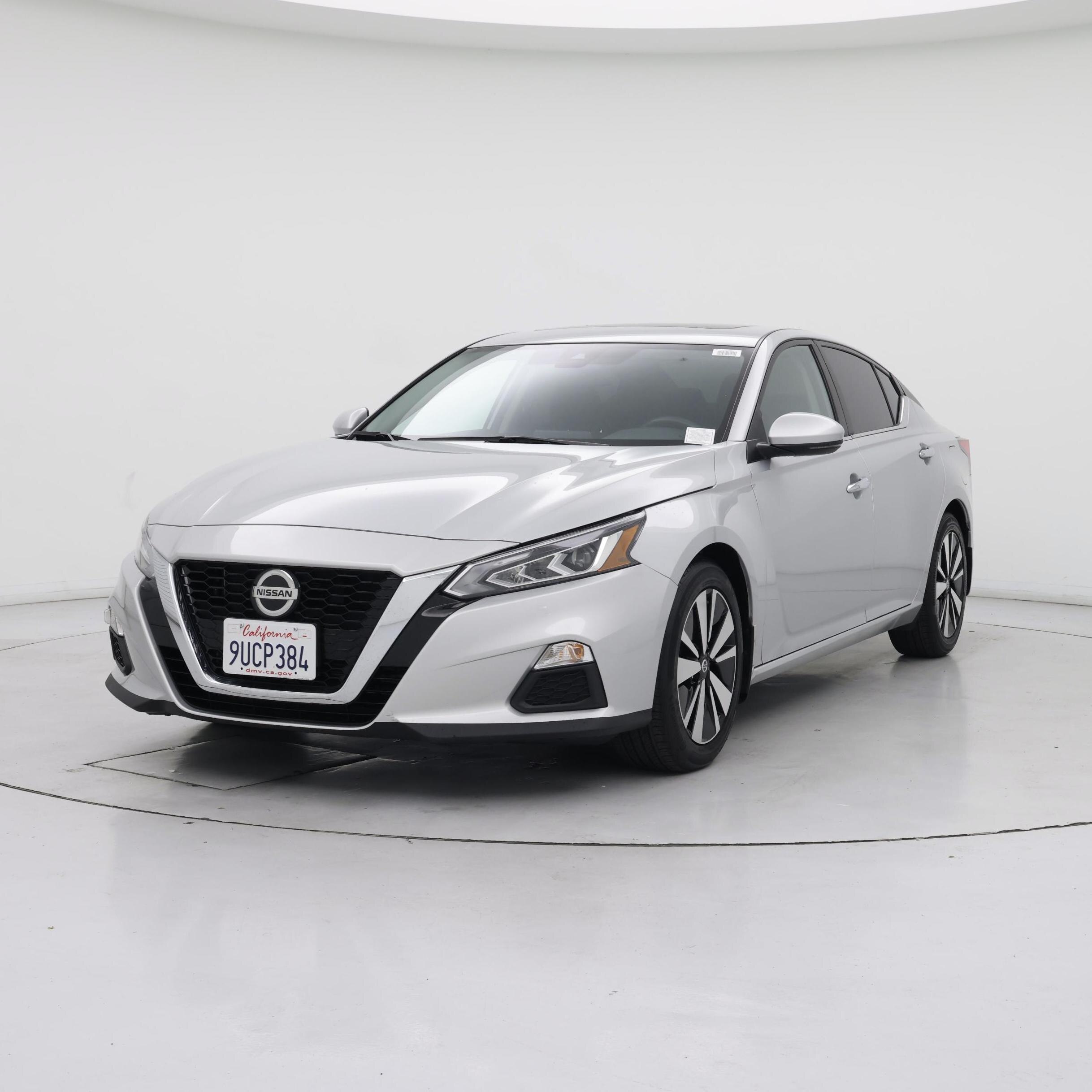 Thumbnail: 2022 Nissan Altima - 4