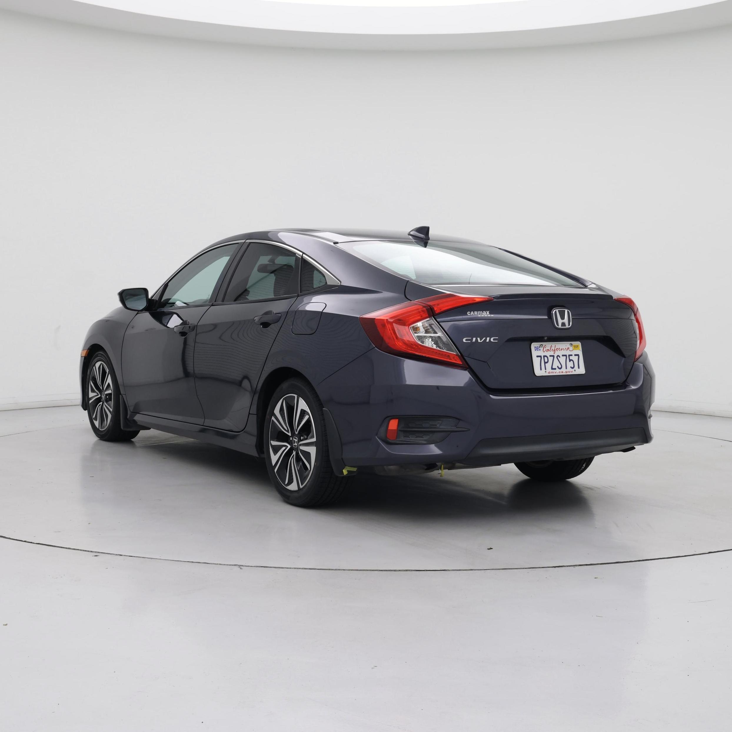 Thumbnail: 2016 Honda Civic - 2