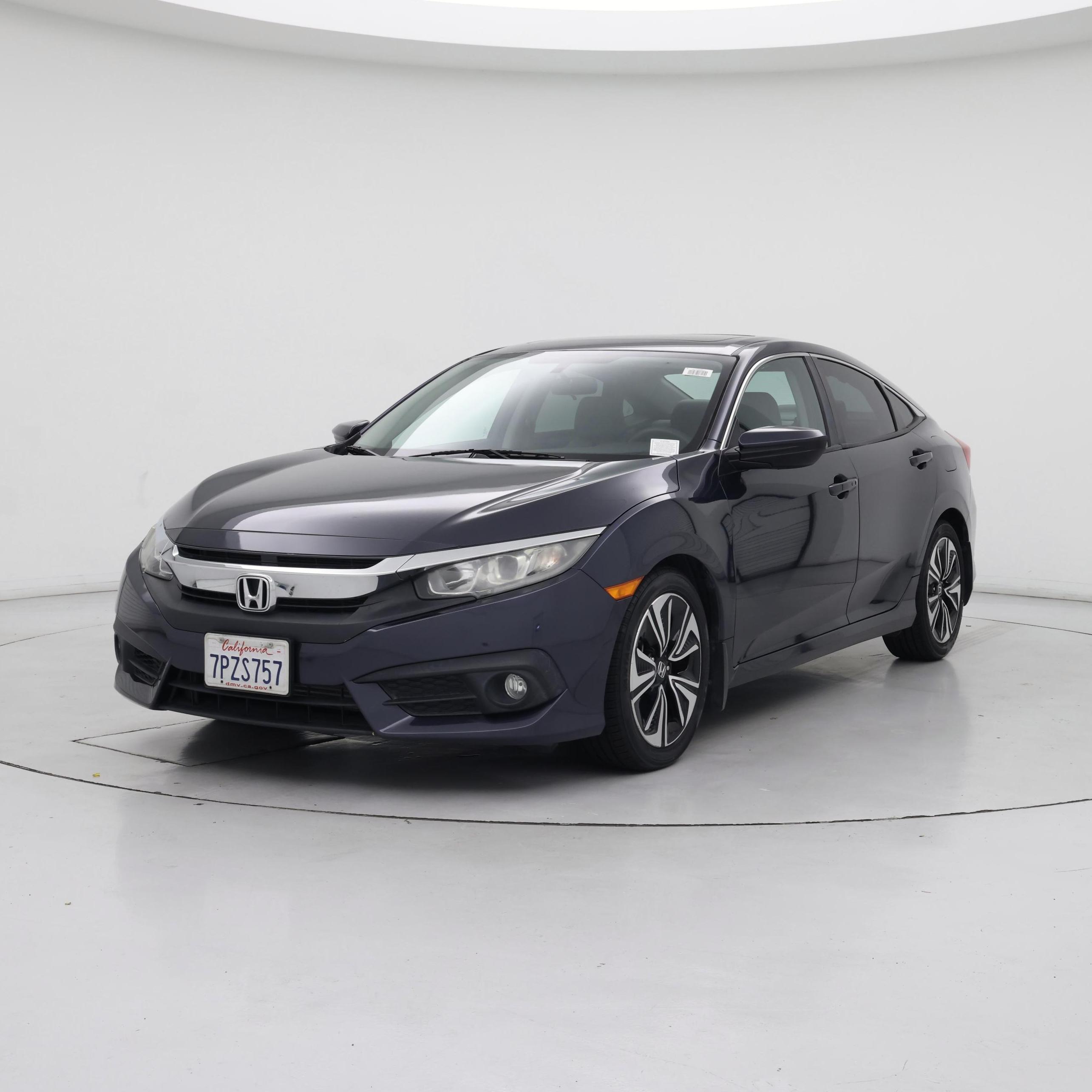 Thumbnail: 2016 Honda Civic - 4