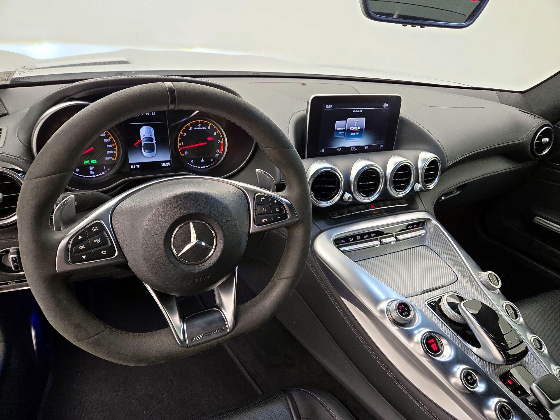 Thumbnail: 2018 Mercedes-Benz AMG GT - 9