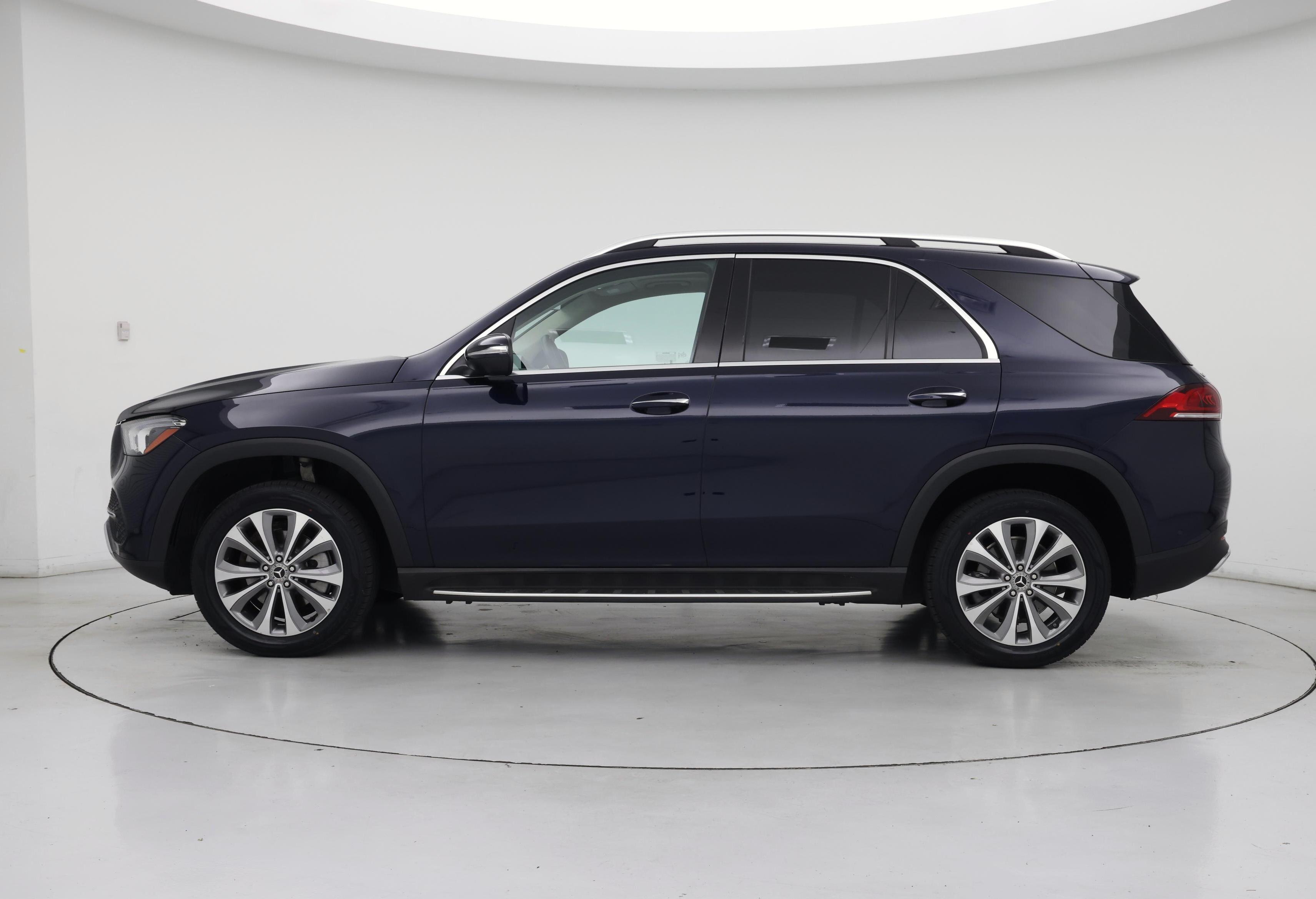 Thumbnail: 2020 Mercedes-Benz GLE - 3