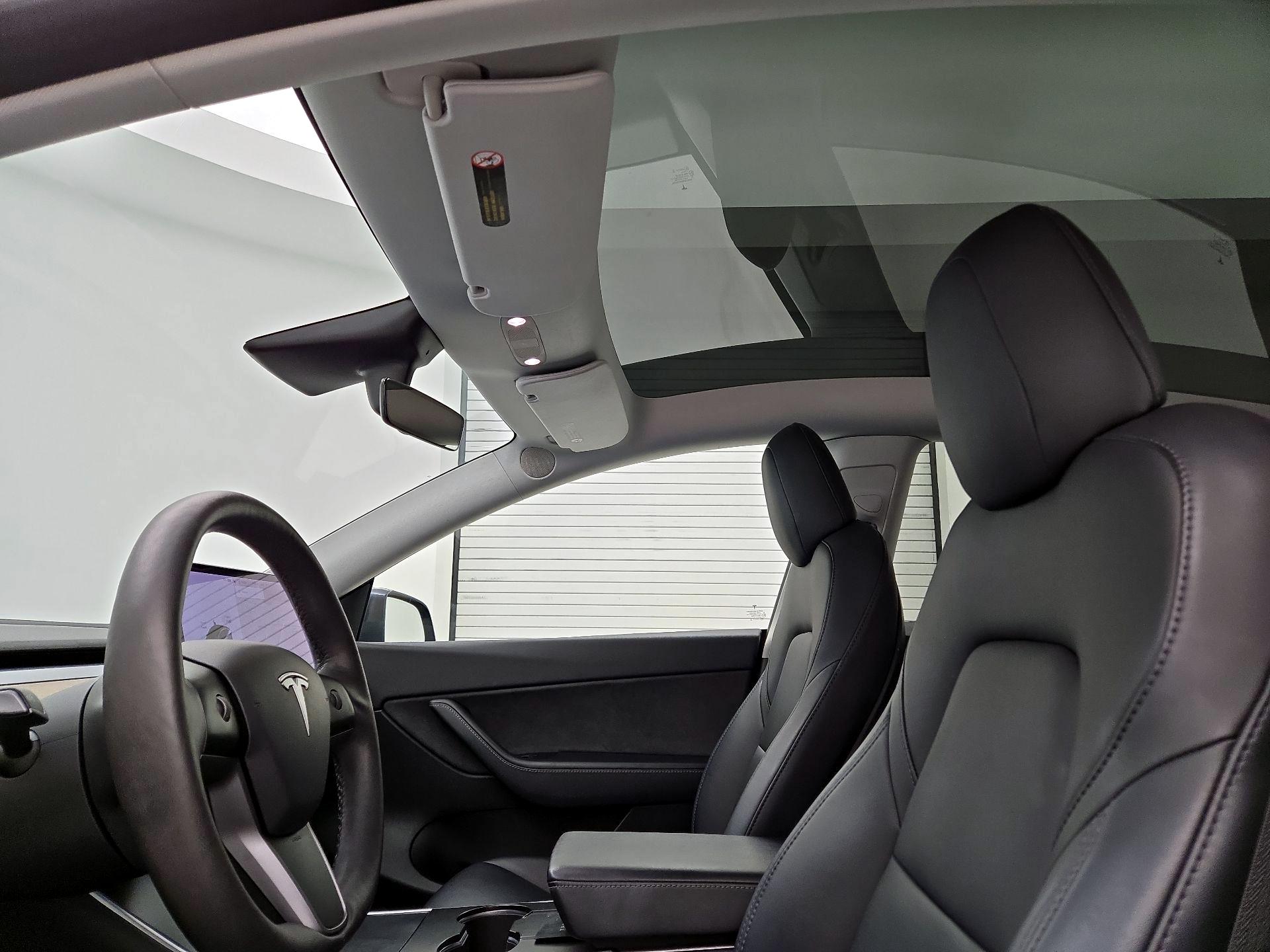 Thumbnail: 2021 Tesla Model Y - 19