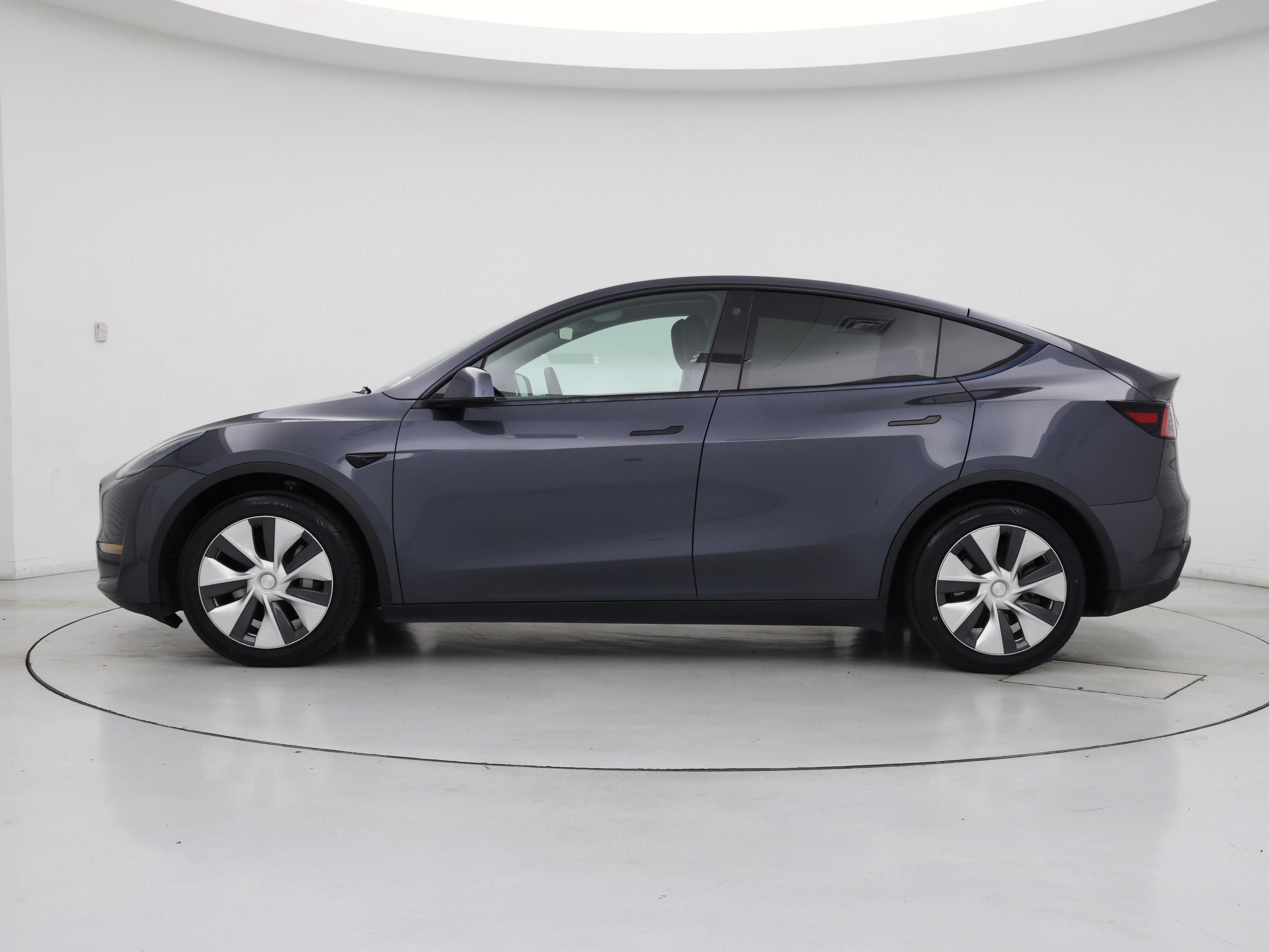 Thumbnail: 2021 Tesla Model Y - 3