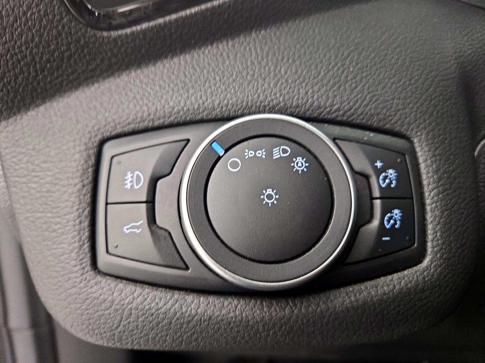 Thumbnail: 2017 Ford Escape - 13
