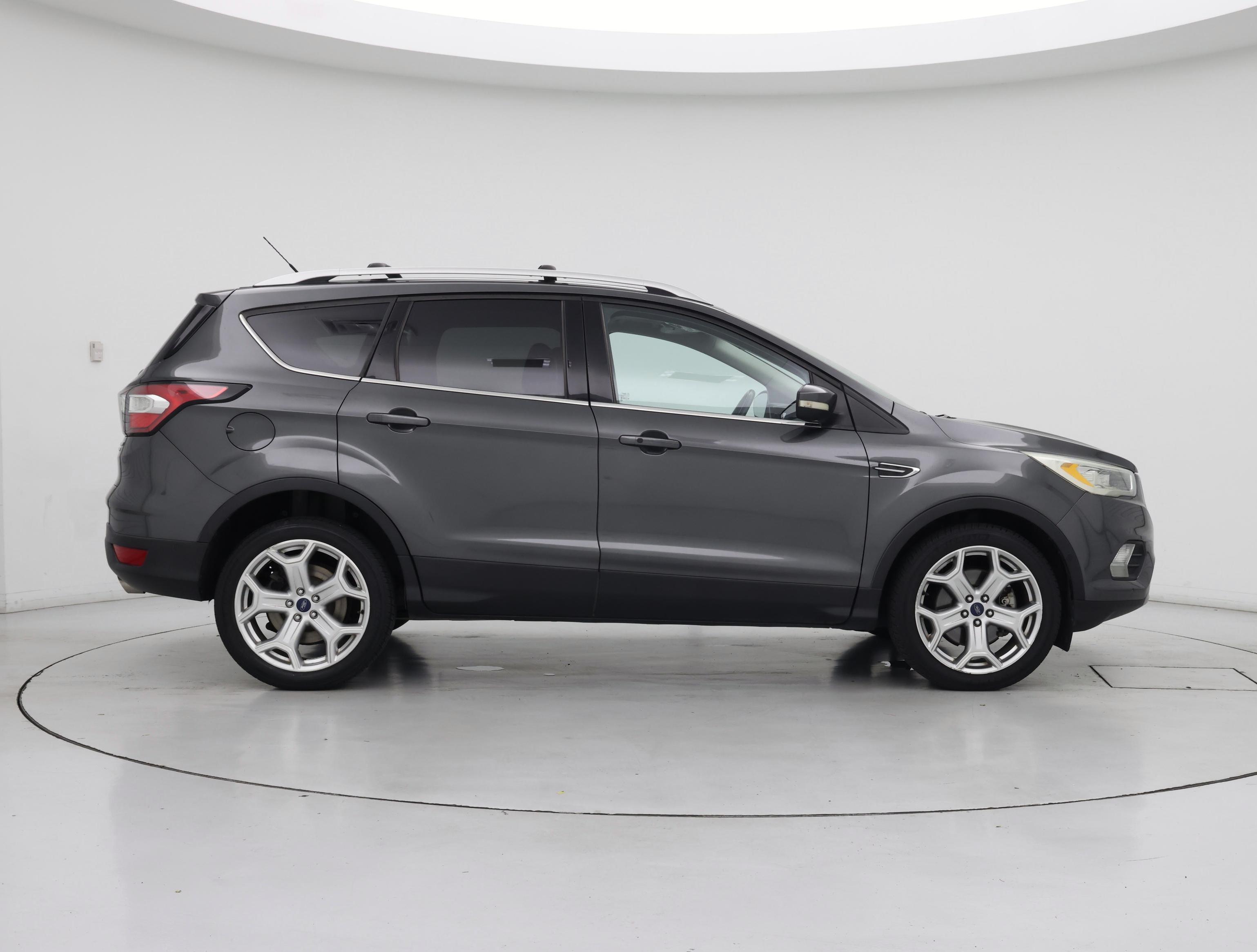 Thumbnail: 2017 Ford Escape - 7