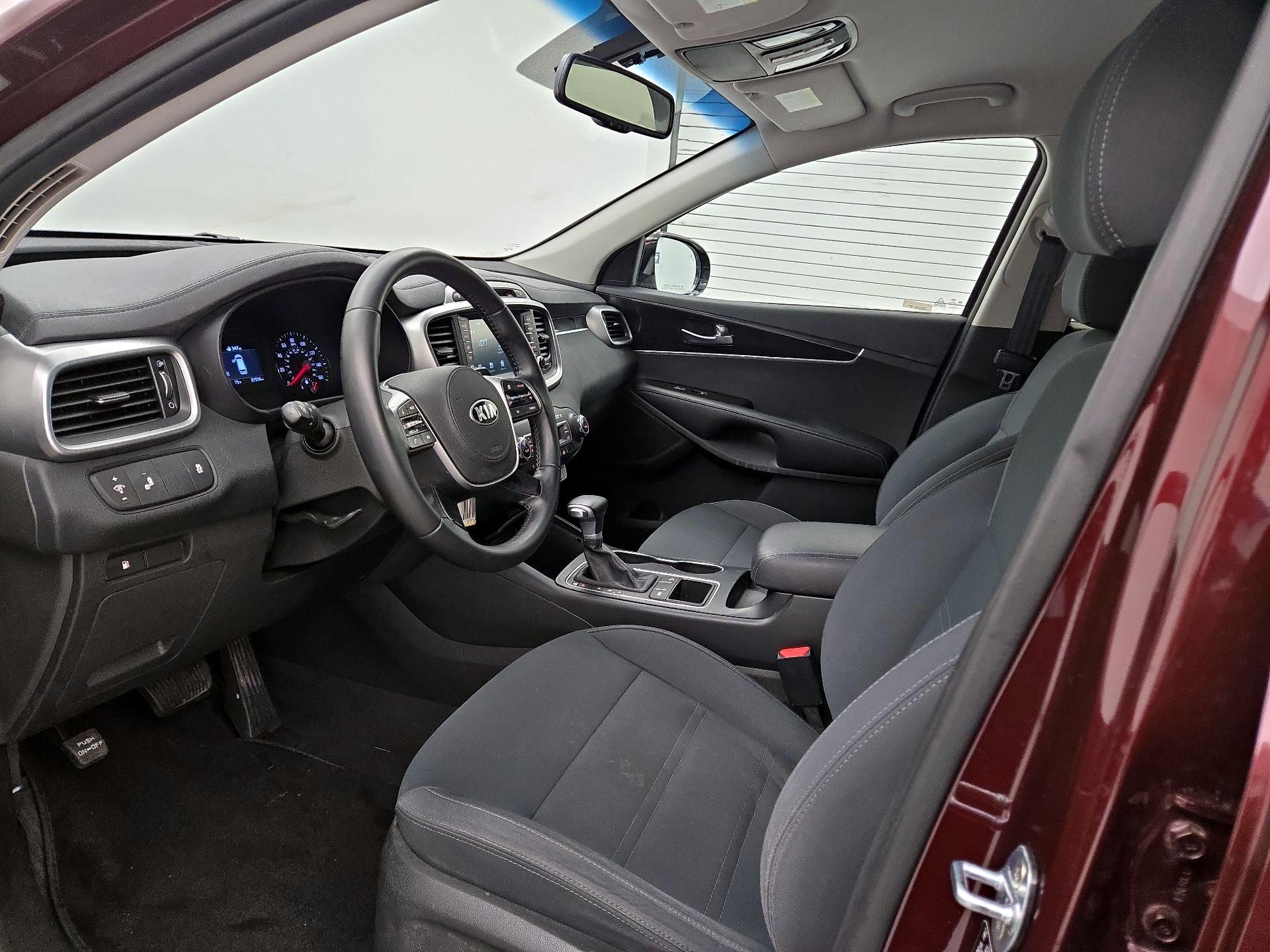 Thumbnail: 2019 Kia Sorento - 11