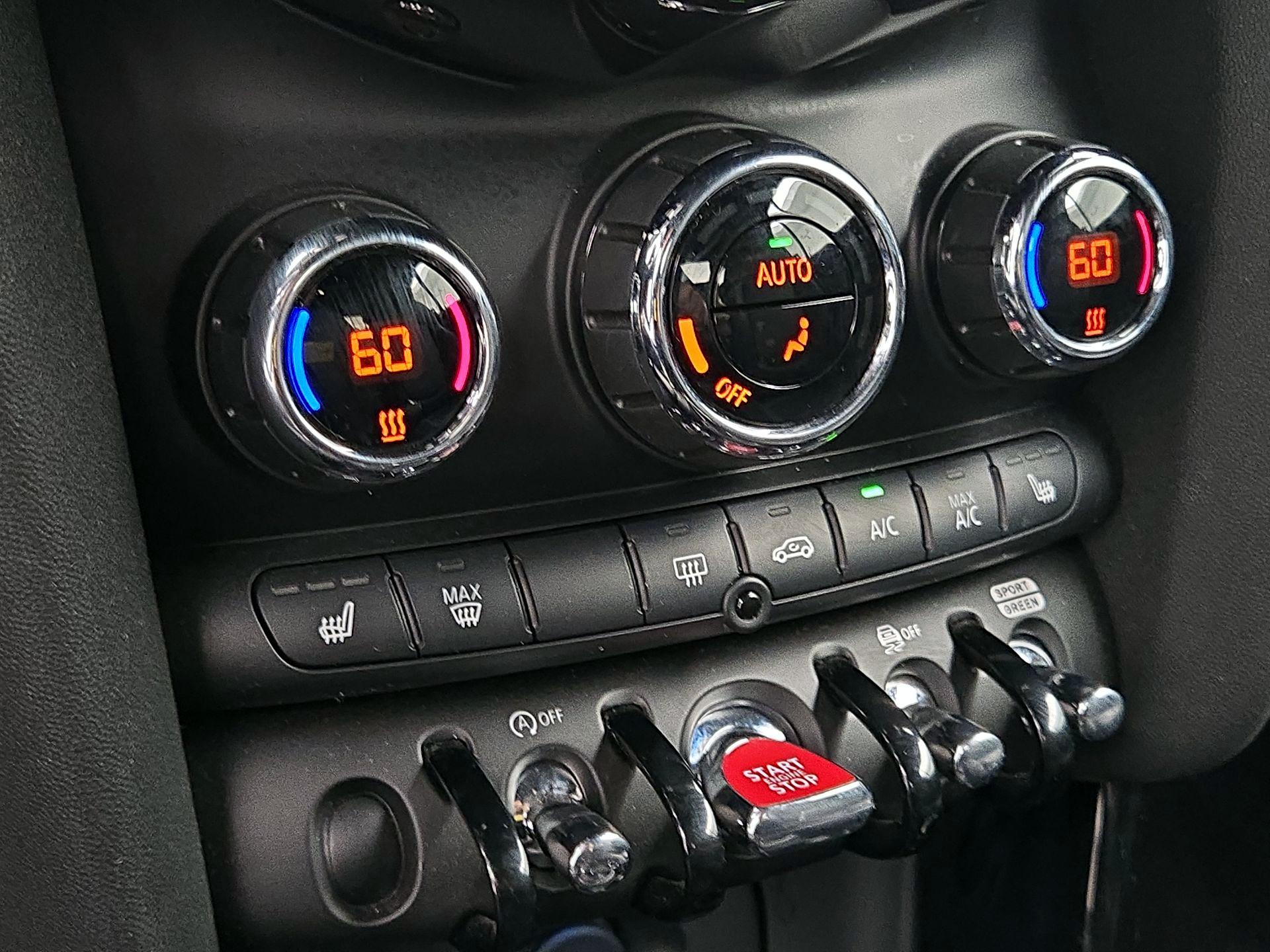 Thumbnail: 2022 MINI Cooper - 17