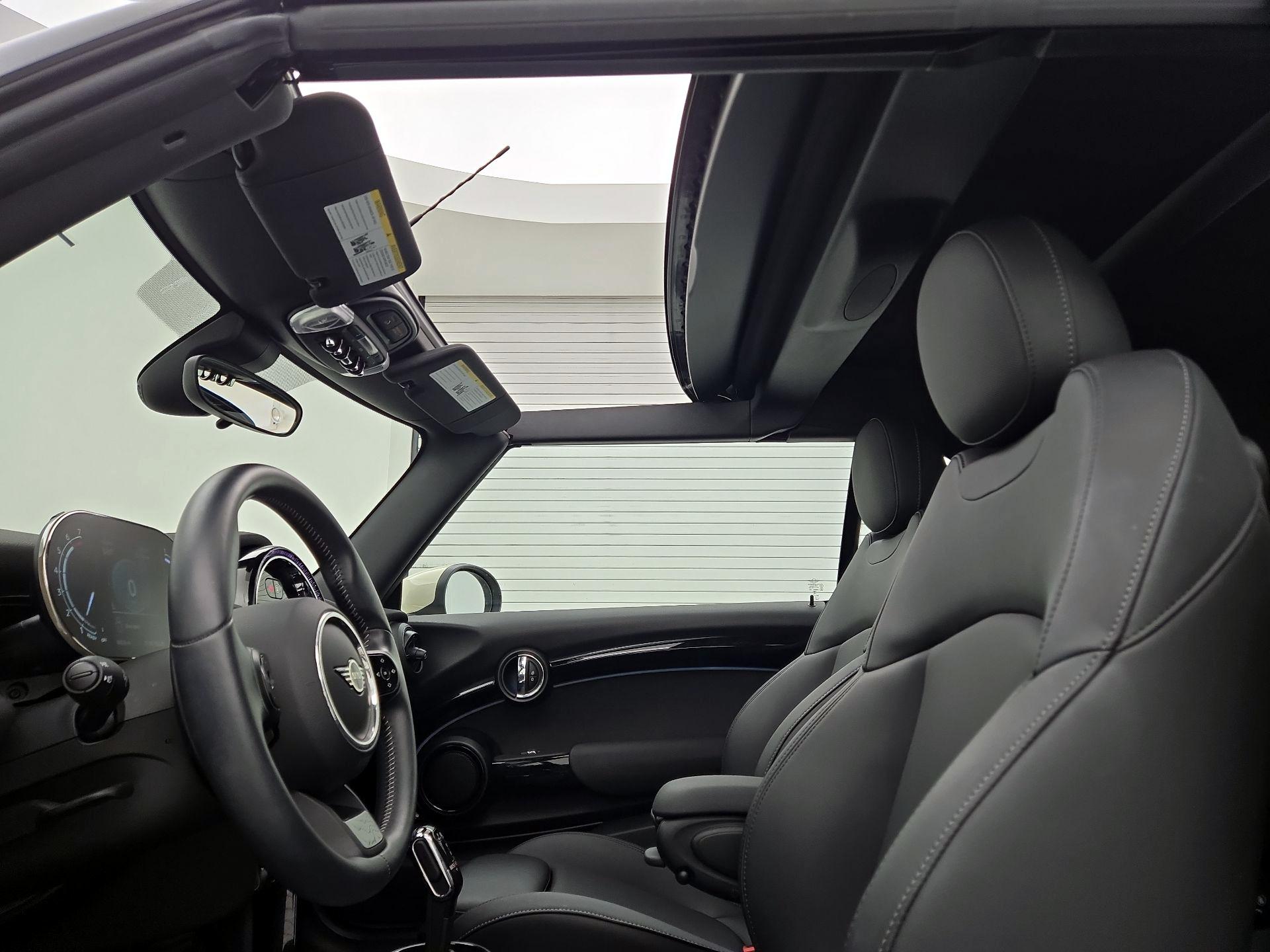 Thumbnail: 2022 MINI Cooper - 20