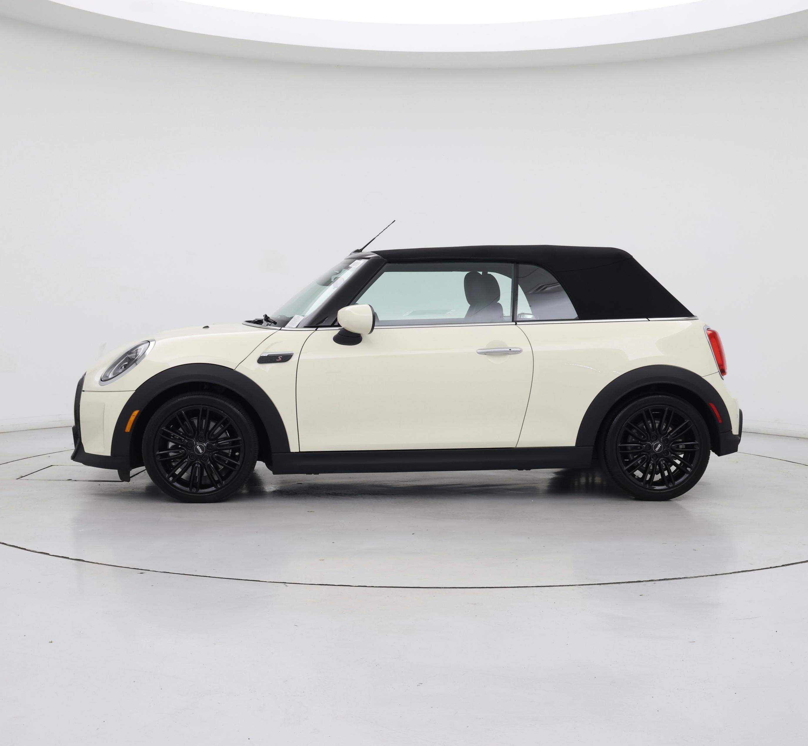 Thumbnail: 2022 MINI Cooper - 3