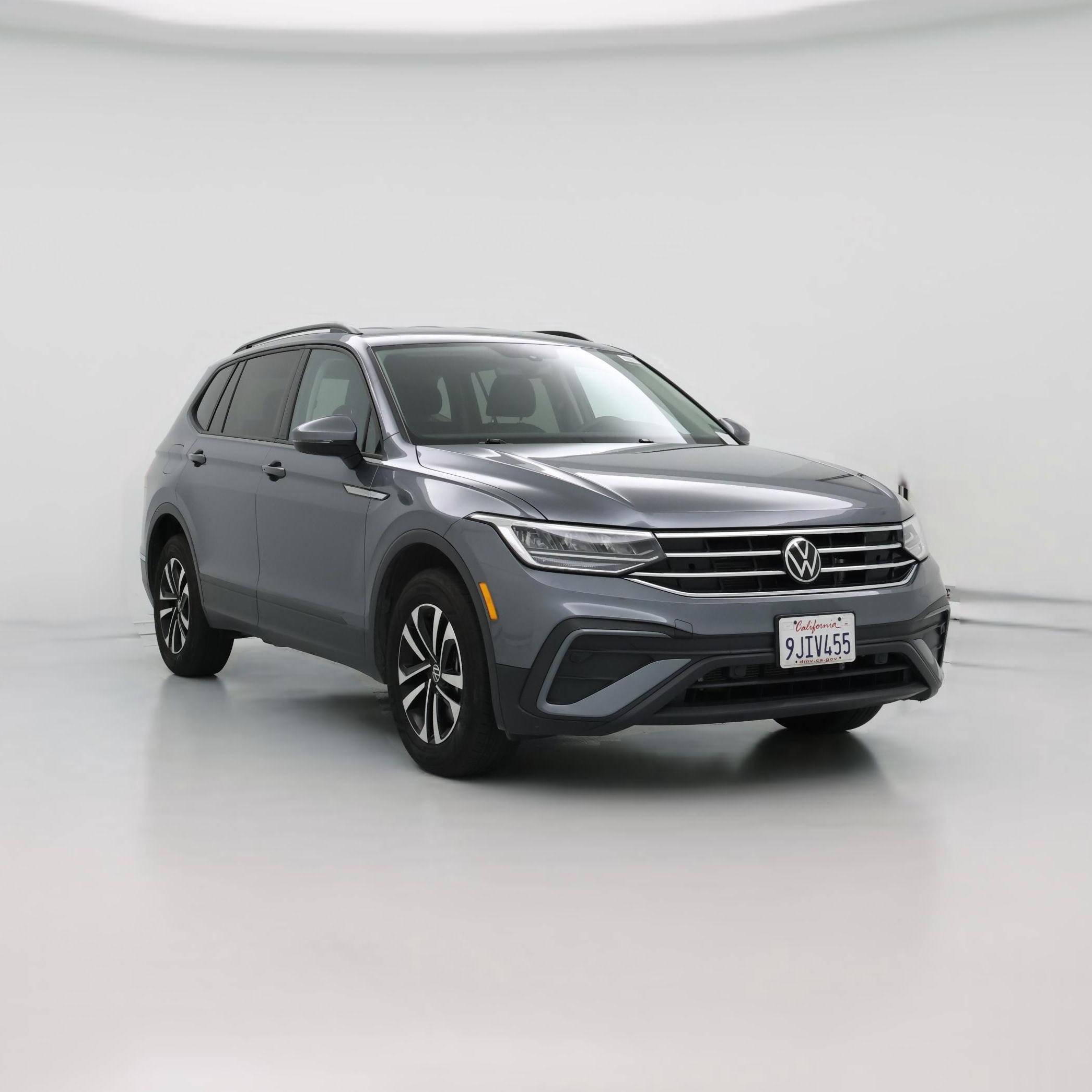 Thumbnail: 2023 Volkswagen Tiguan - 1