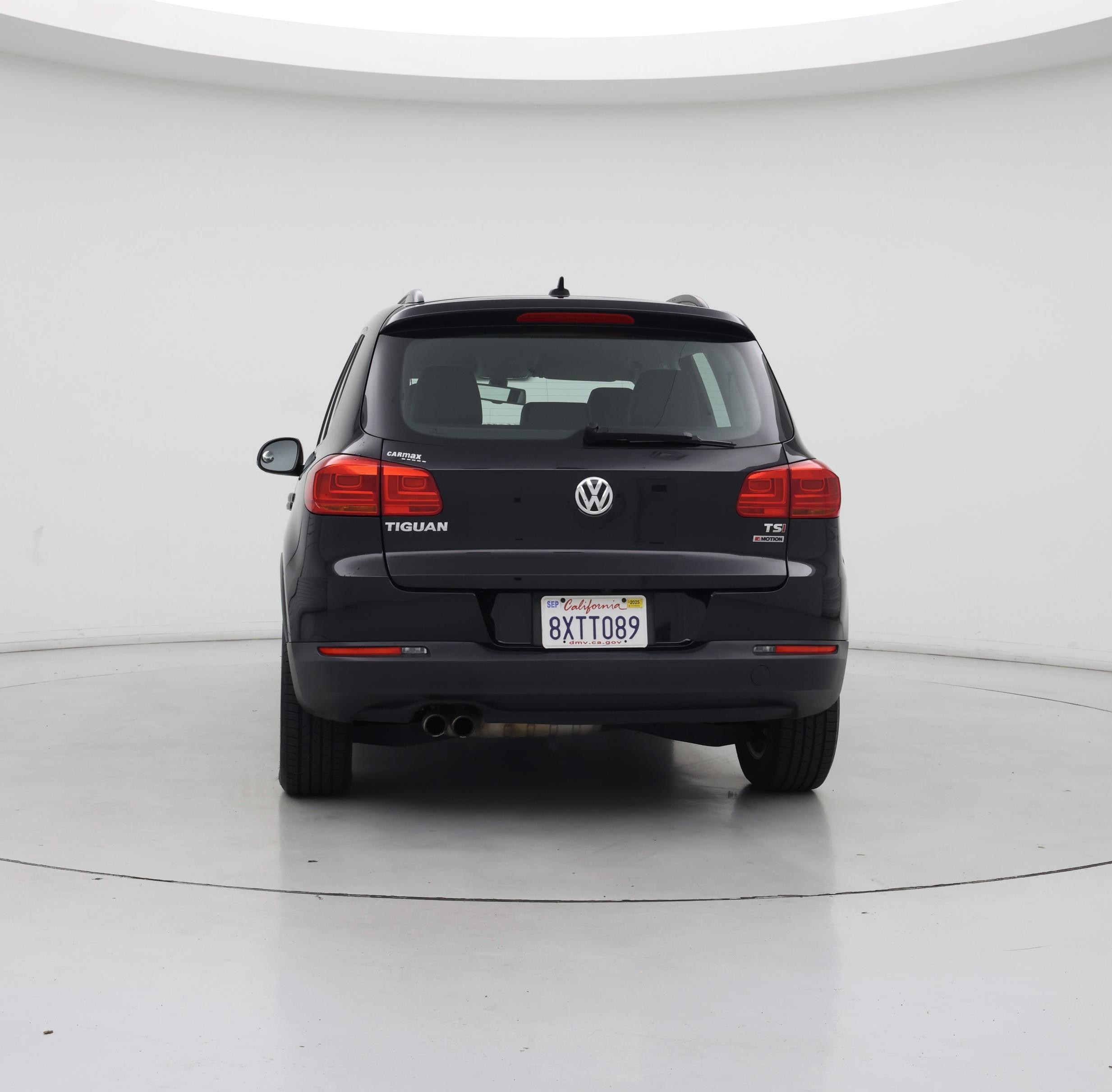 Thumbnail: 2017 Volkswagen Tiguan - 6