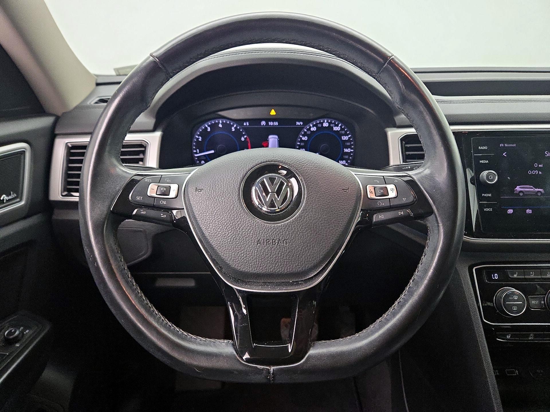 Thumbnail: 2018 Volkswagen Atlas - 10