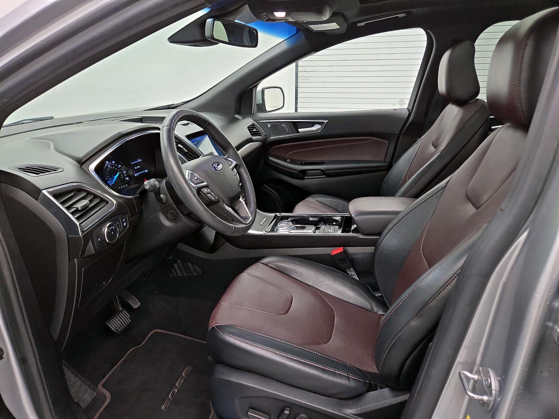 Thumbnail: 2020 Ford Edge - 11