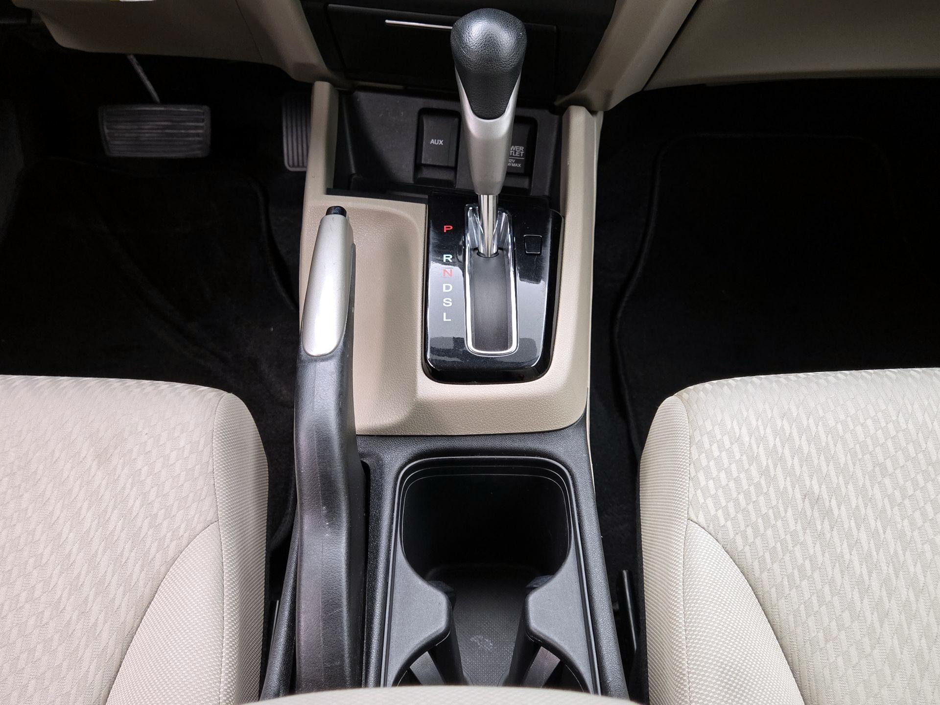 Thumbnail: 2014 Honda Civic - 17