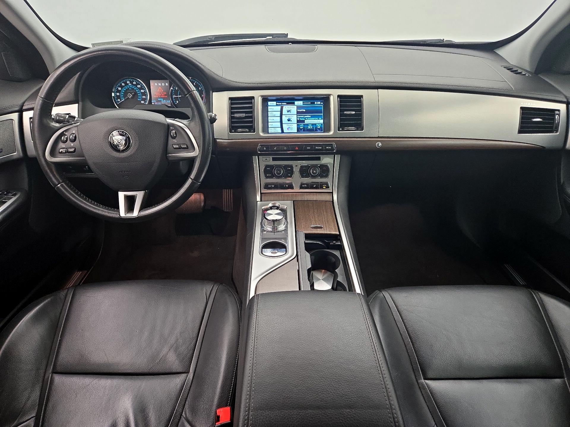 Thumbnail: 2015 Jaguar XF - 9