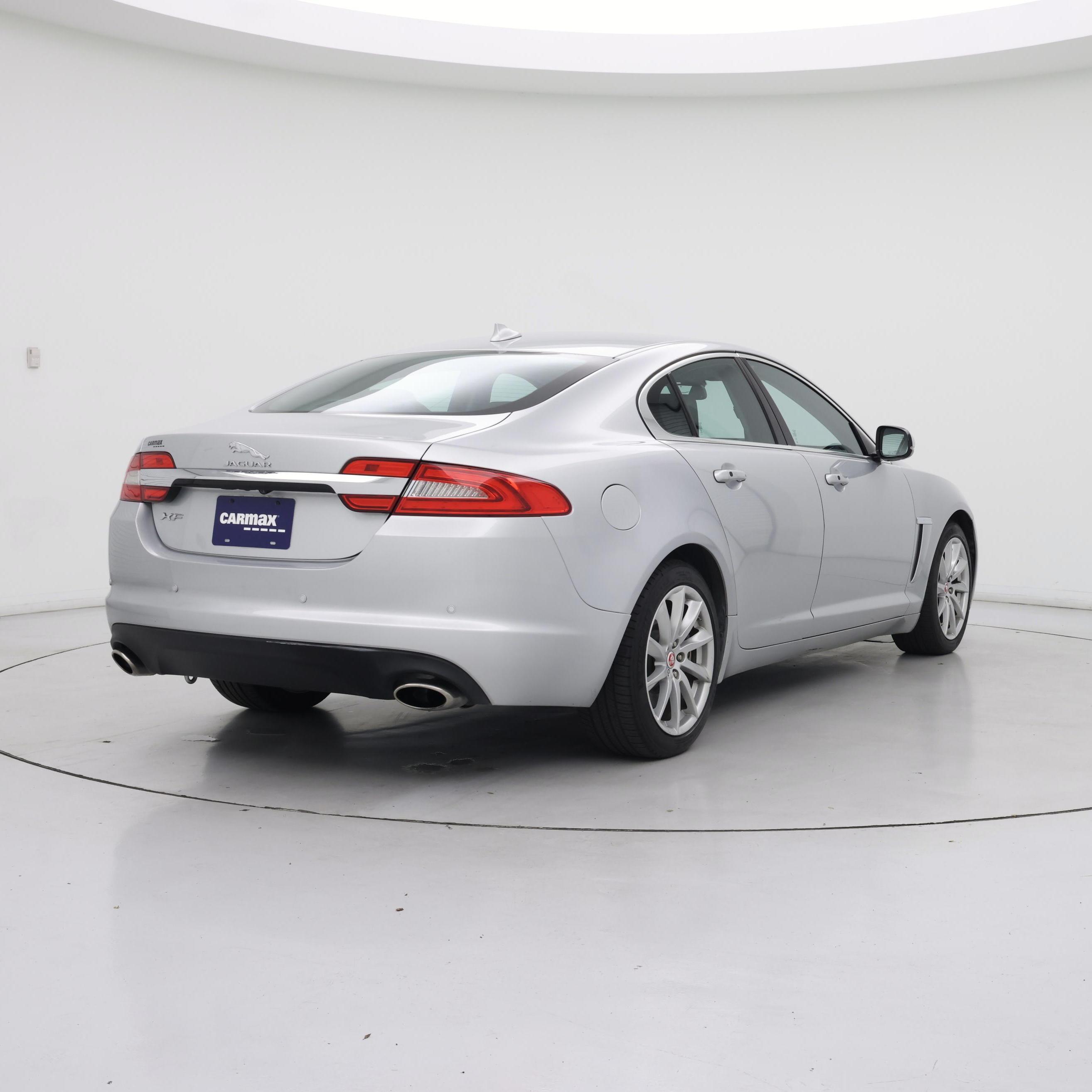 Thumbnail: 2015 Jaguar XF - 8