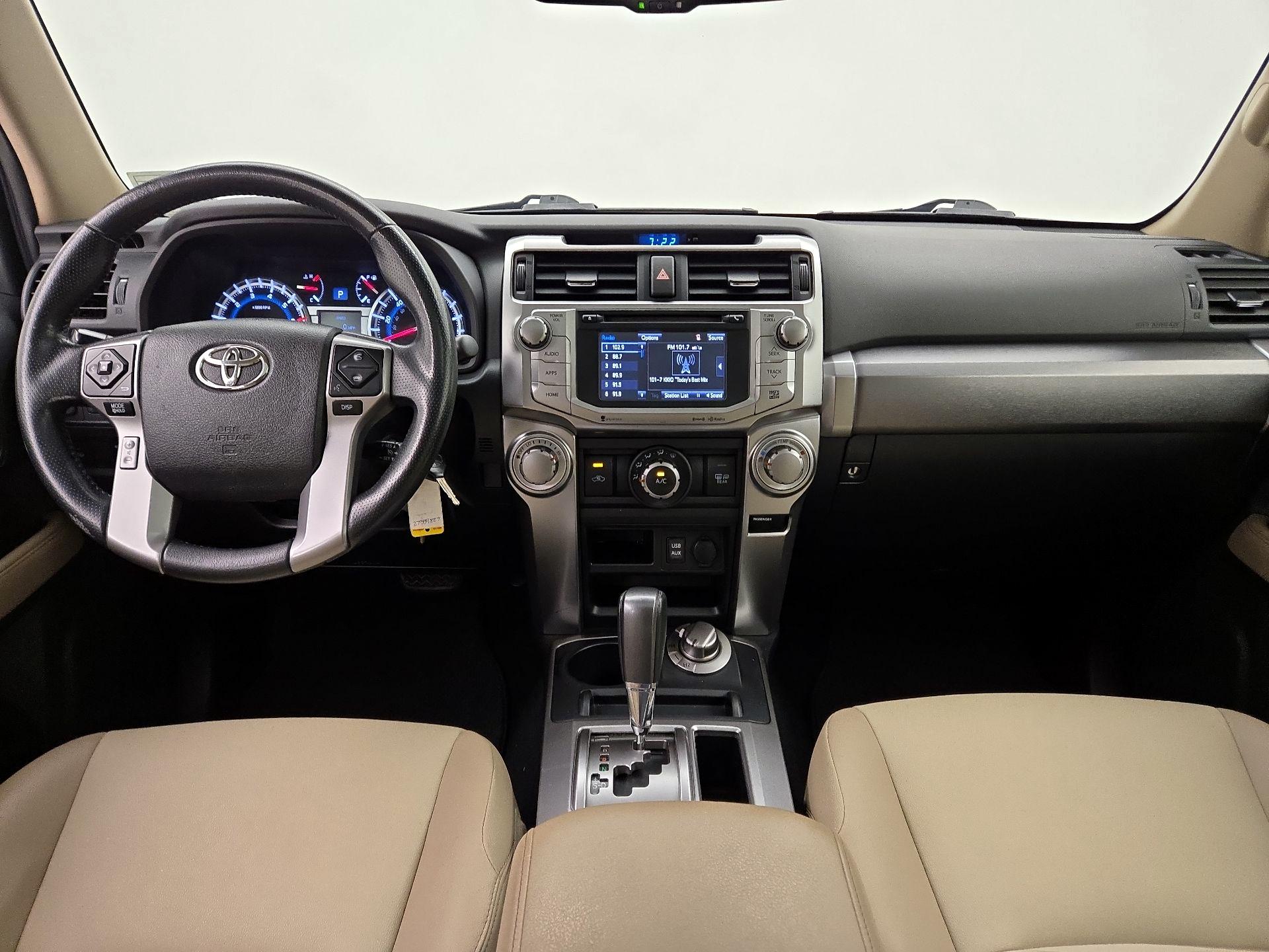 Thumbnail: 2016 Toyota 4Runner - 9