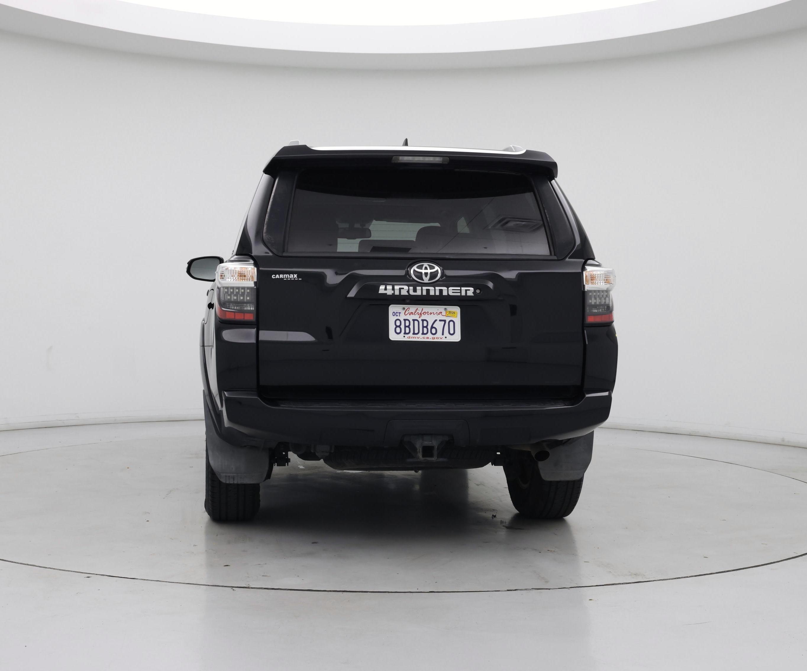 Thumbnail: 2016 Toyota 4Runner - 6