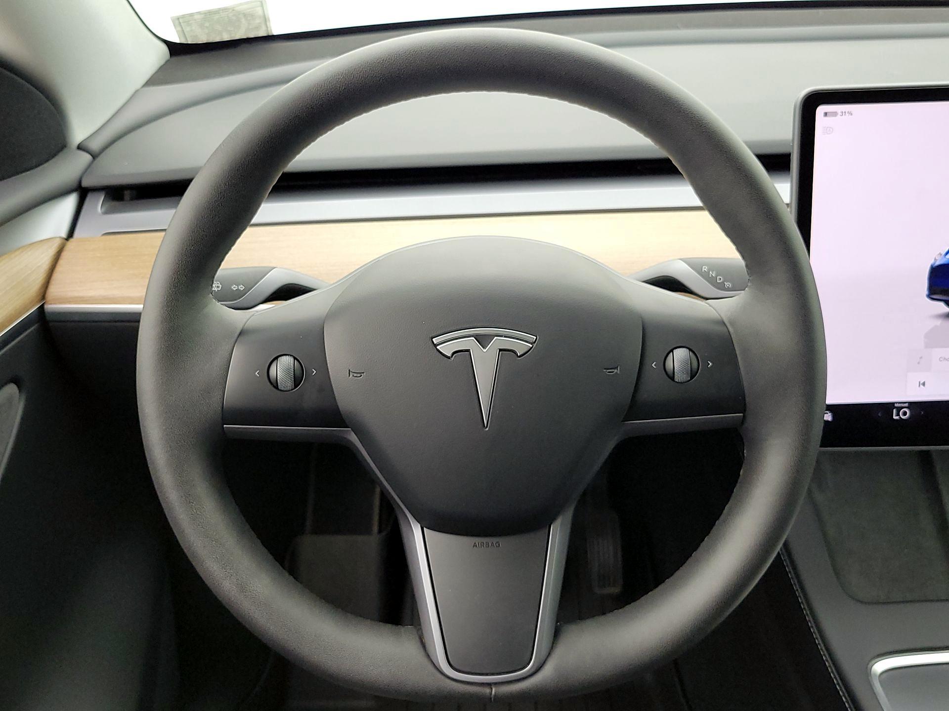 Thumbnail: 2022 Tesla Model Y - 10
