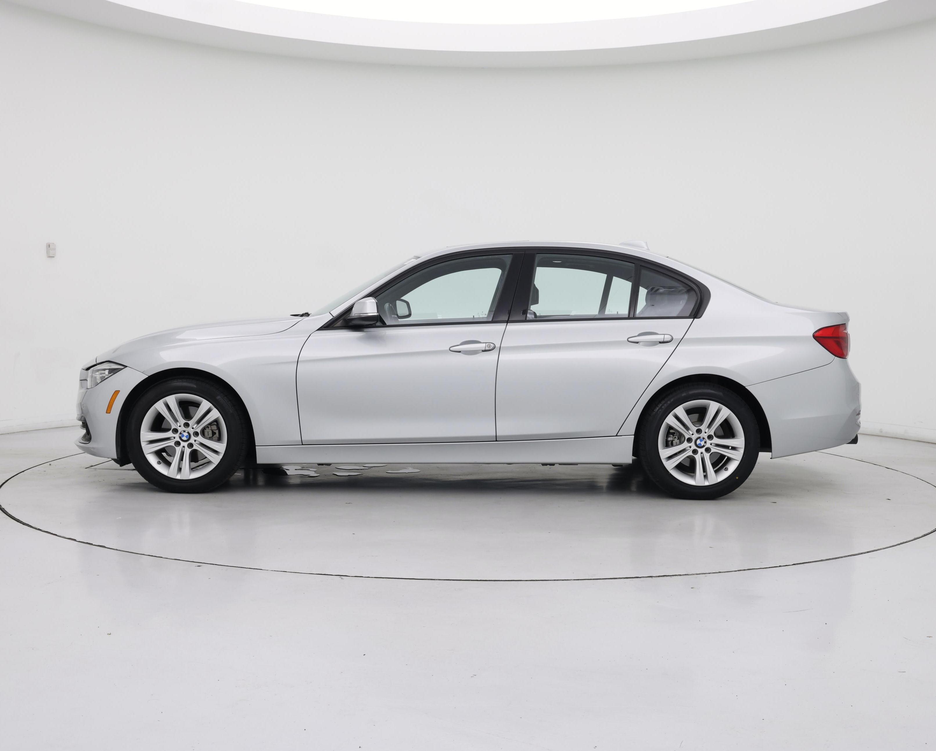 Thumbnail: 2016 BMW 3 Series - 3