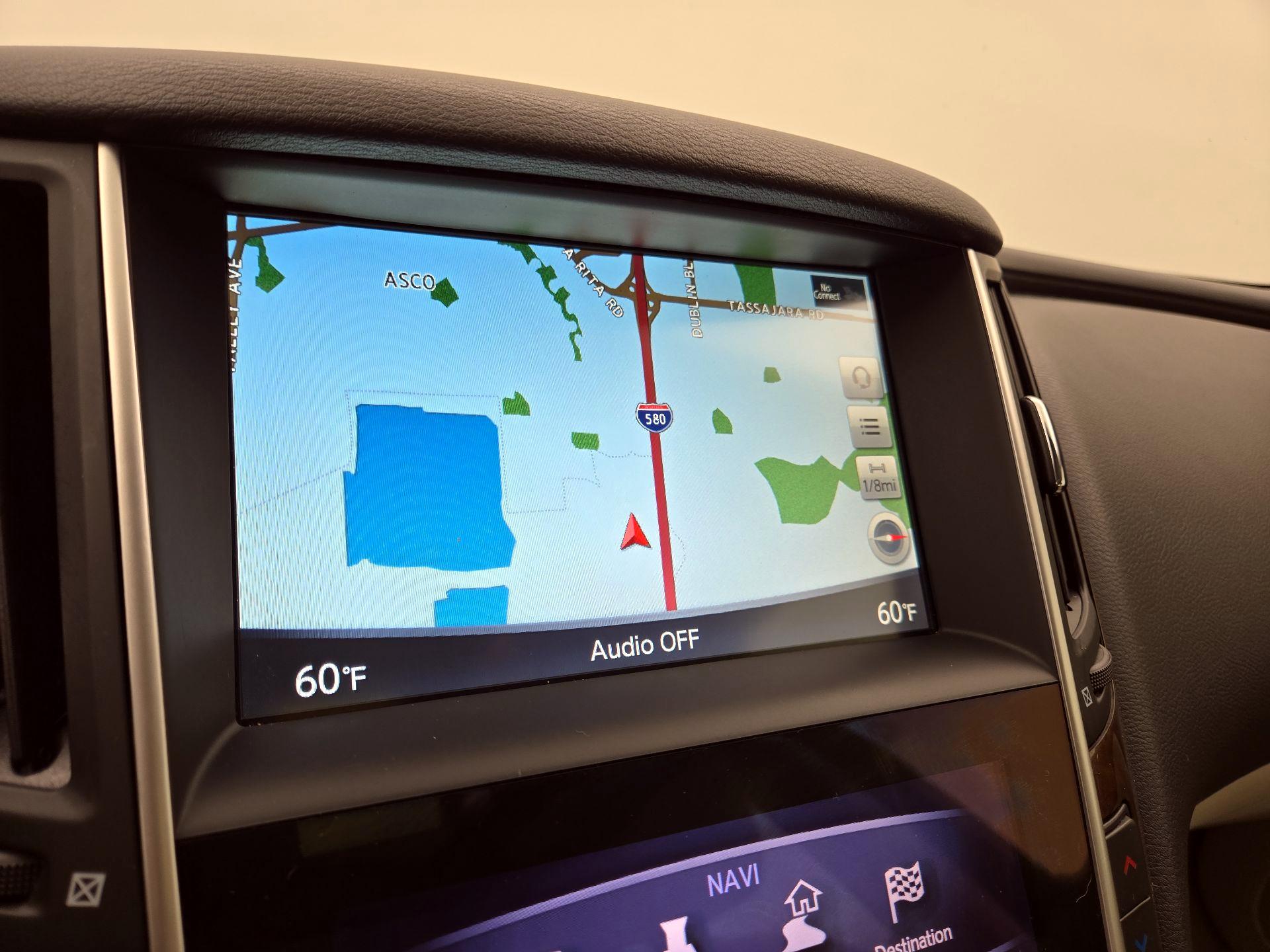 Thumbnail: 2014 INFINITI Q50 - 15
