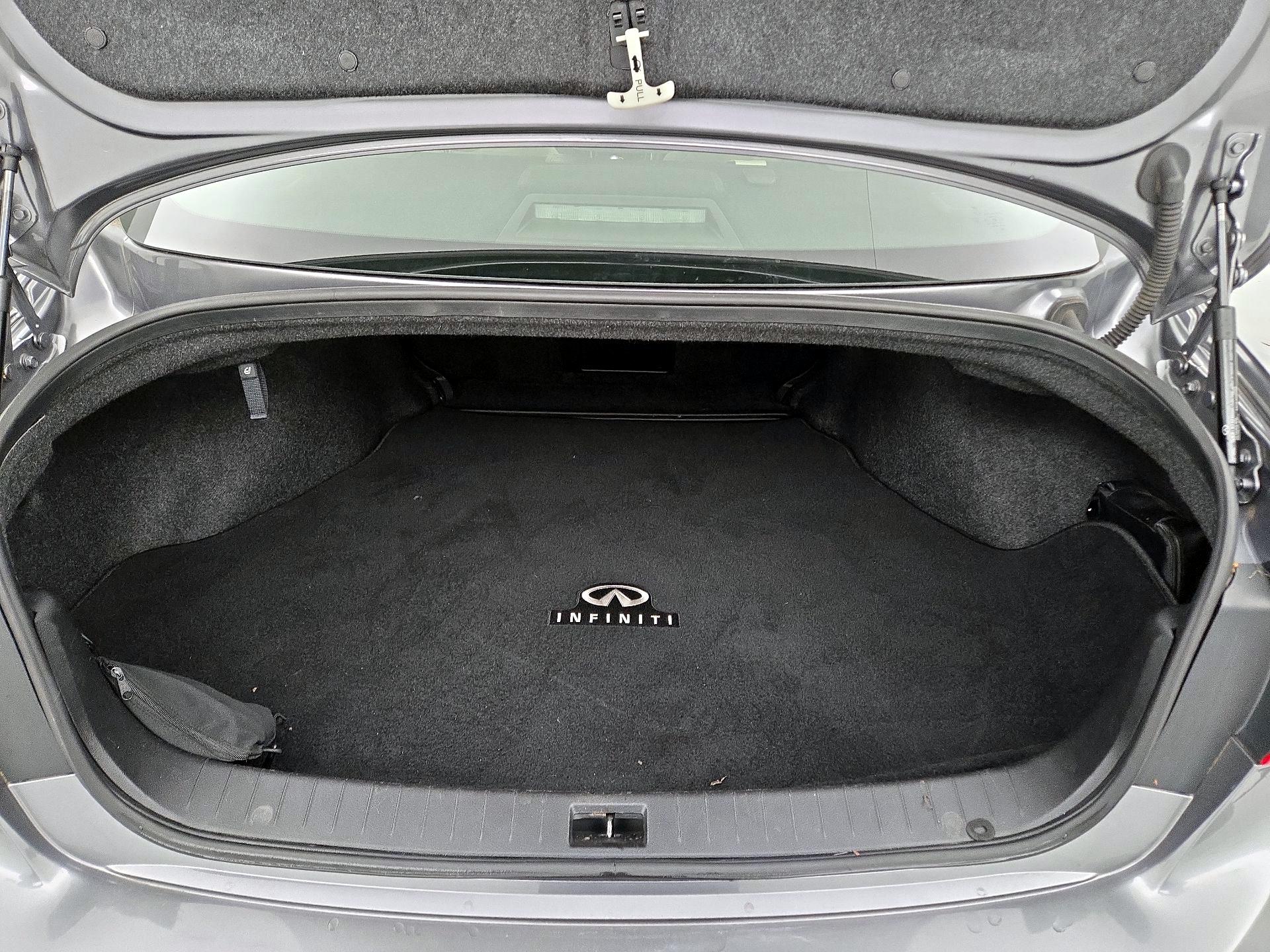 Thumbnail: 2014 INFINITI Q50 - 19