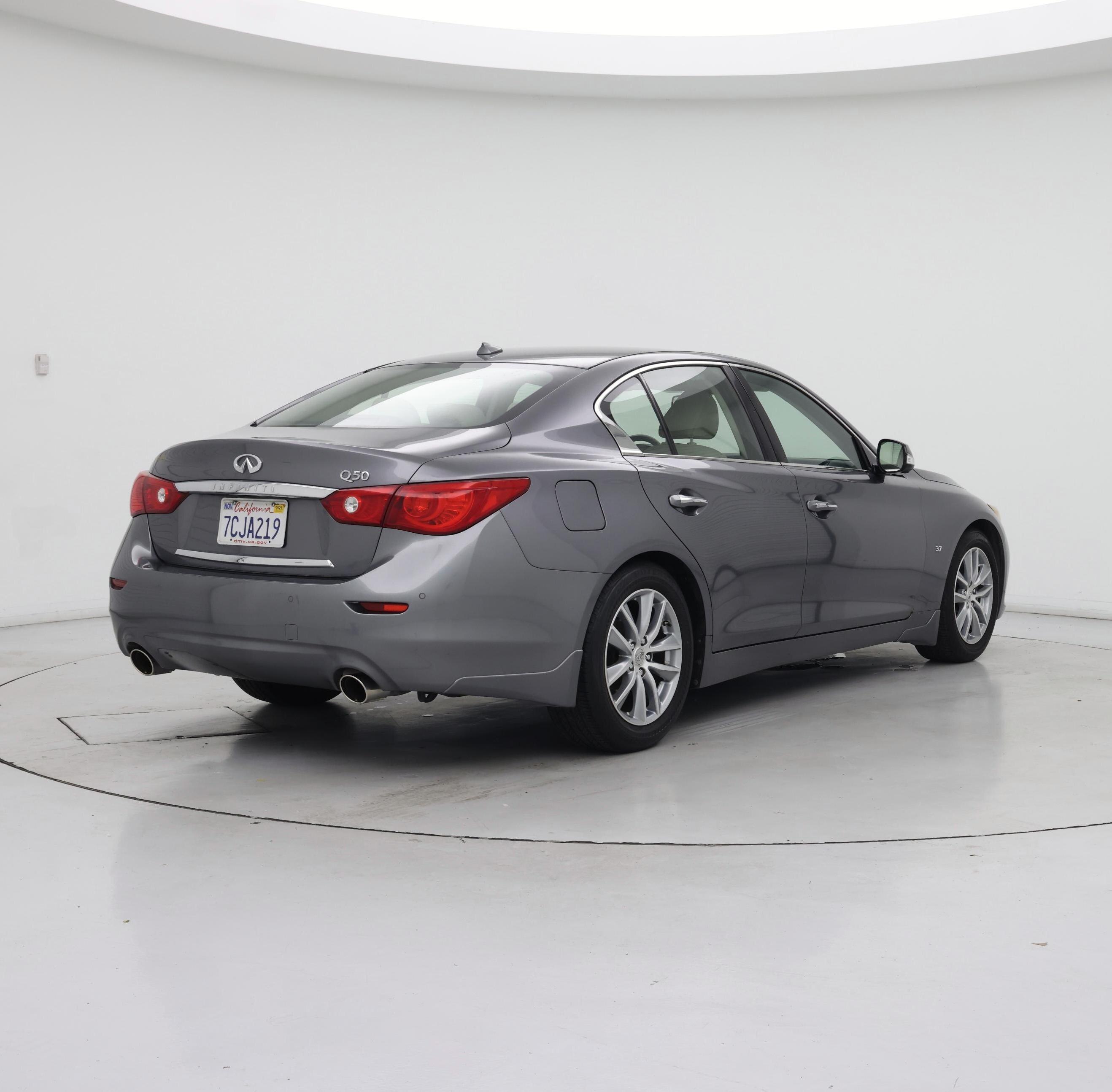 Thumbnail: 2014 INFINITI Q50 - 8