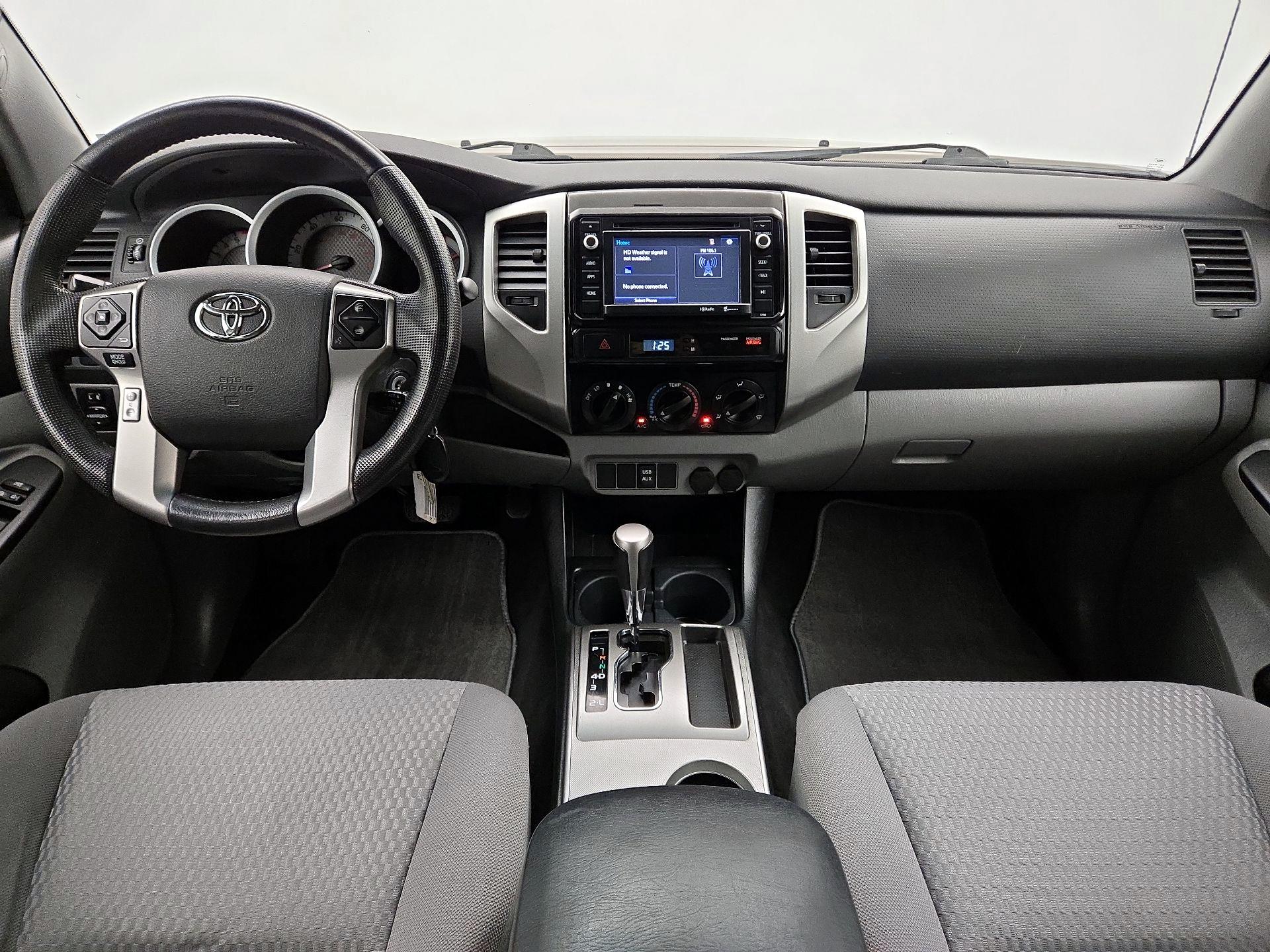 Thumbnail: 2014 Toyota Tacoma - 9