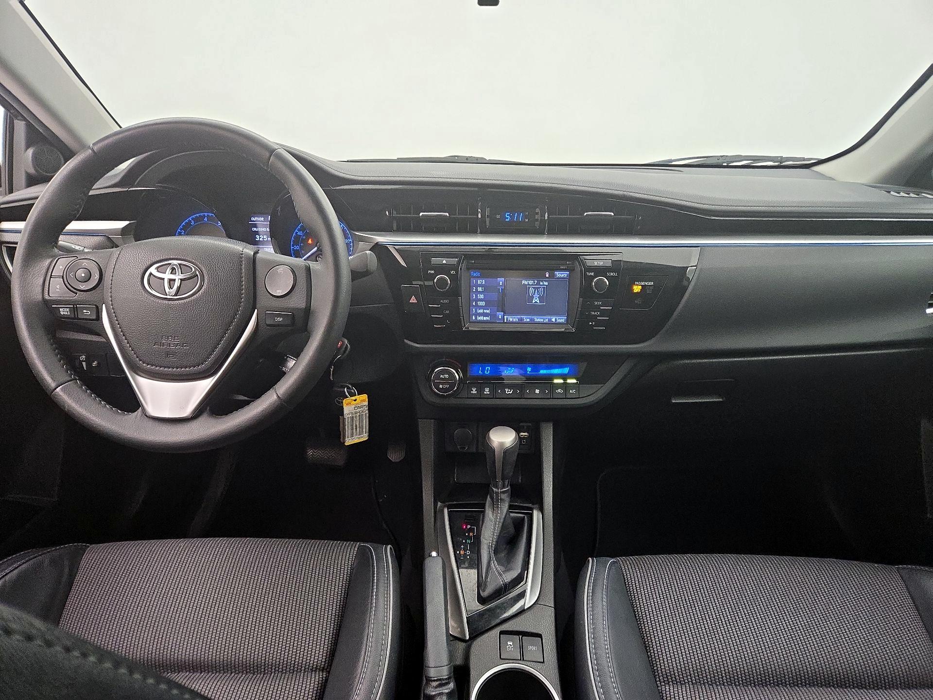 Thumbnail: 2016 Toyota Corolla - 9