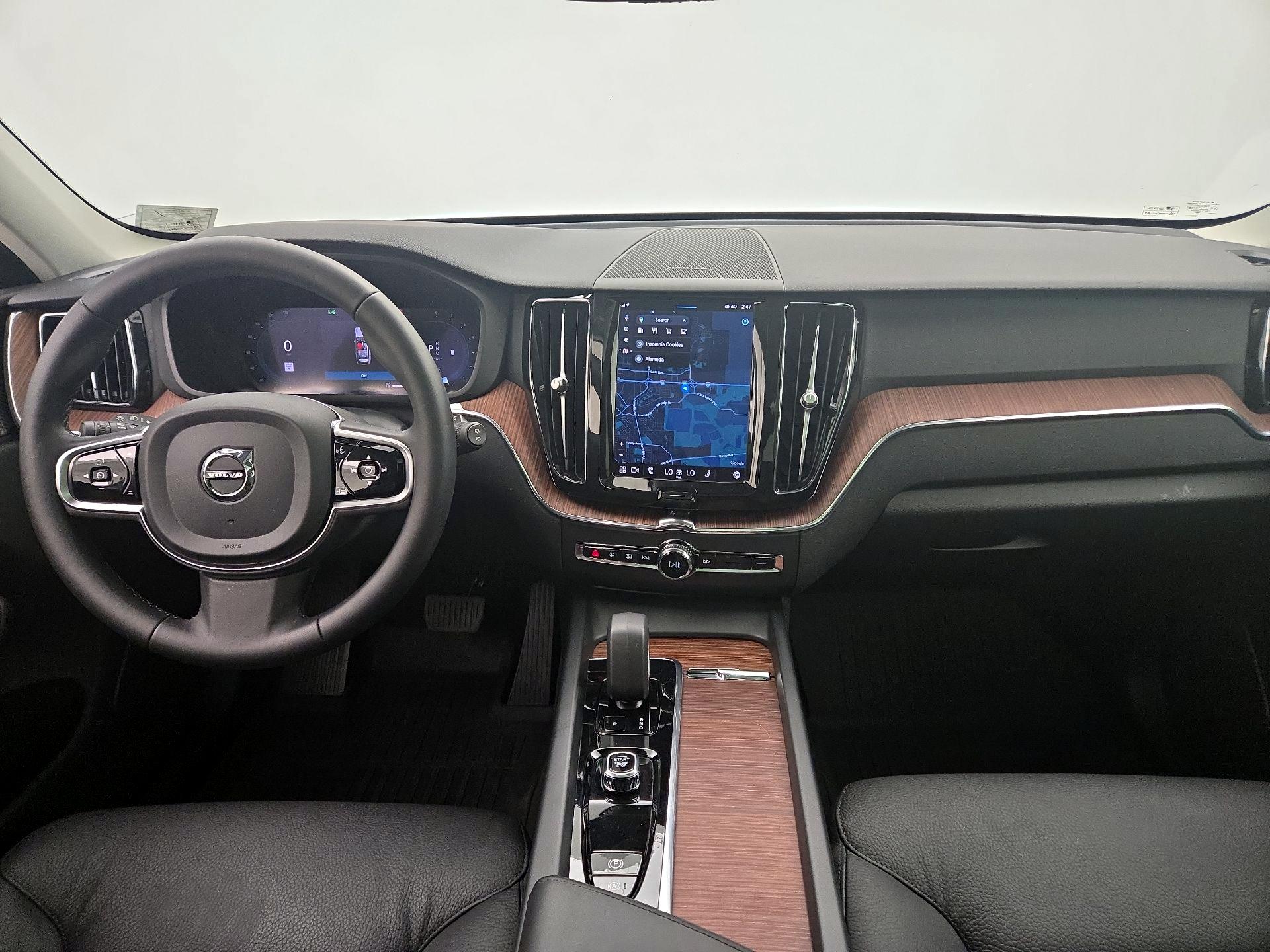 Thumbnail: 2024 Volvo XC60 - 9